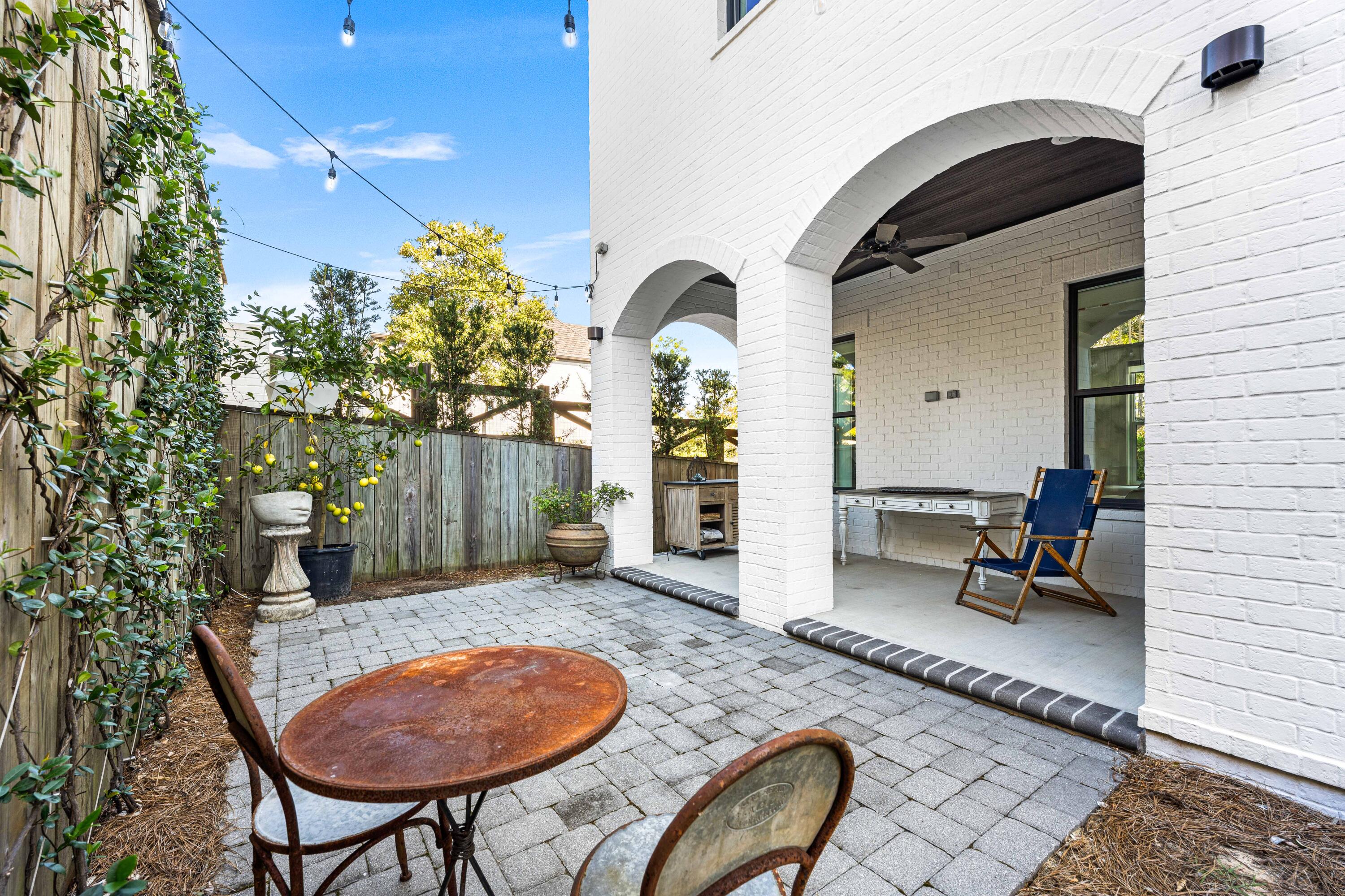 Ridgewalk - Residential