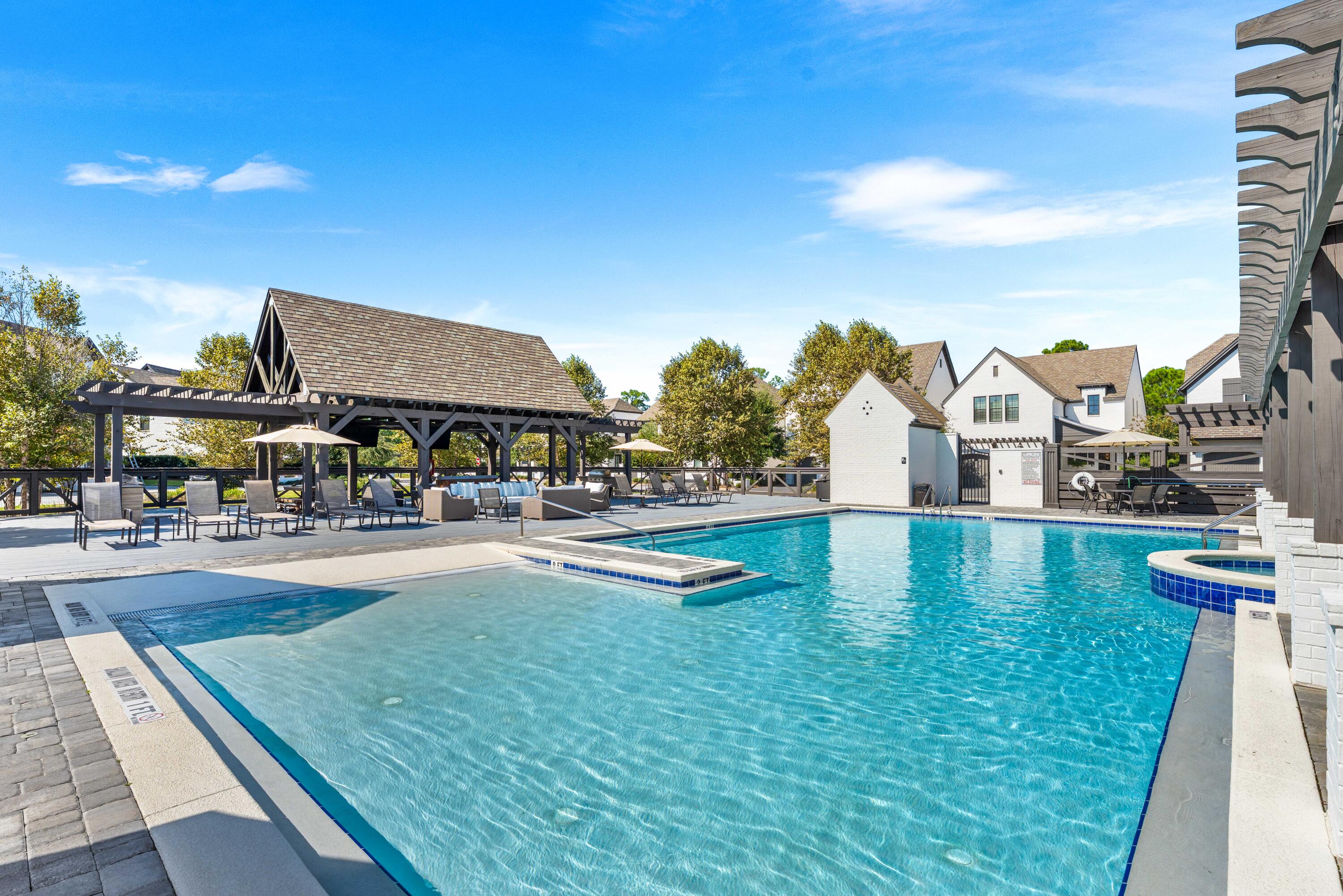 Ridgewalk - Residential