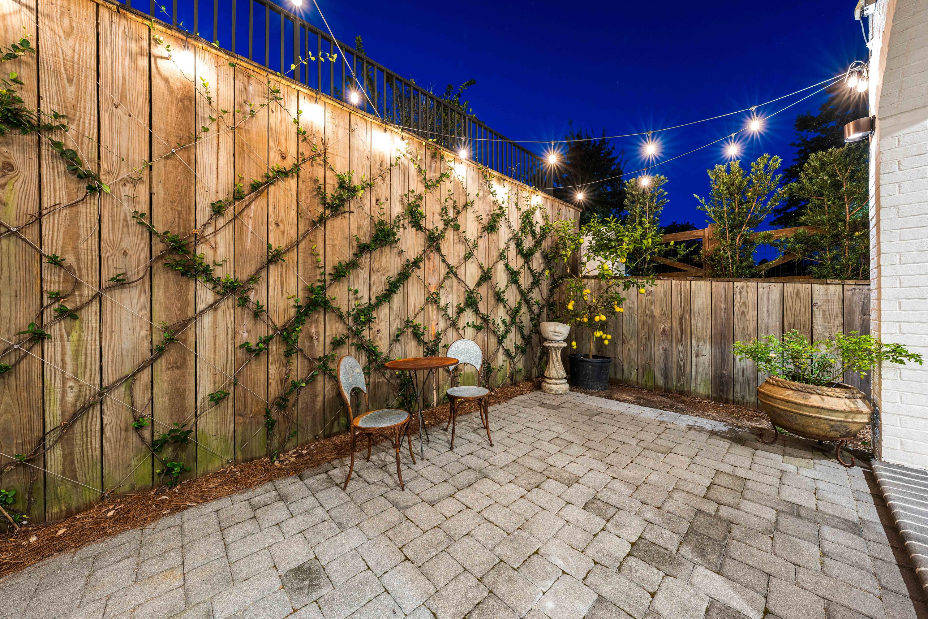 Ridgewalk - Residential