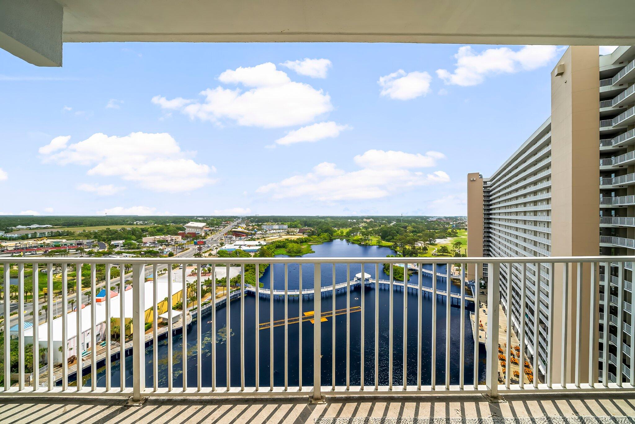 Laketown Wharf - Residential