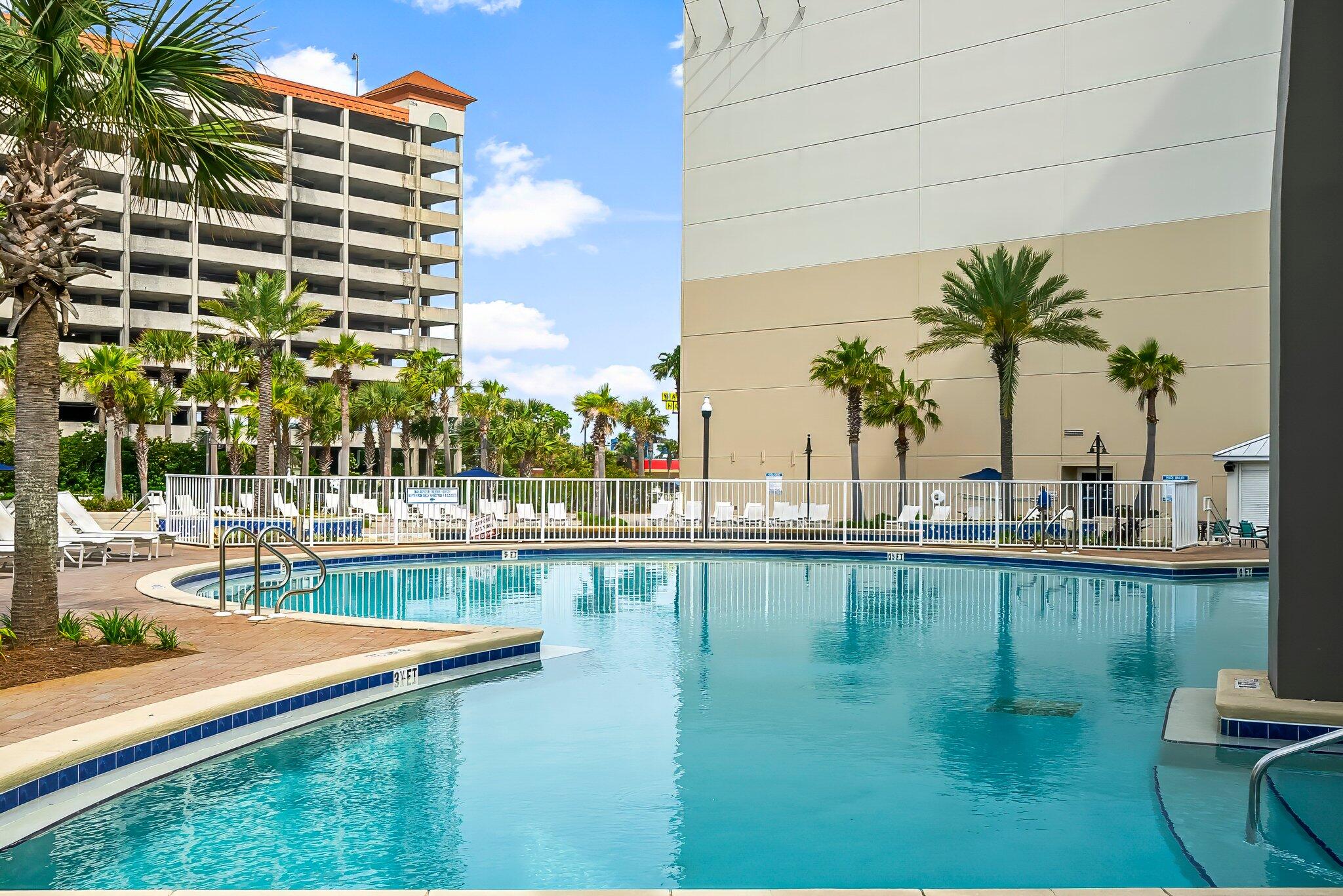 Laketown Wharf - Residential