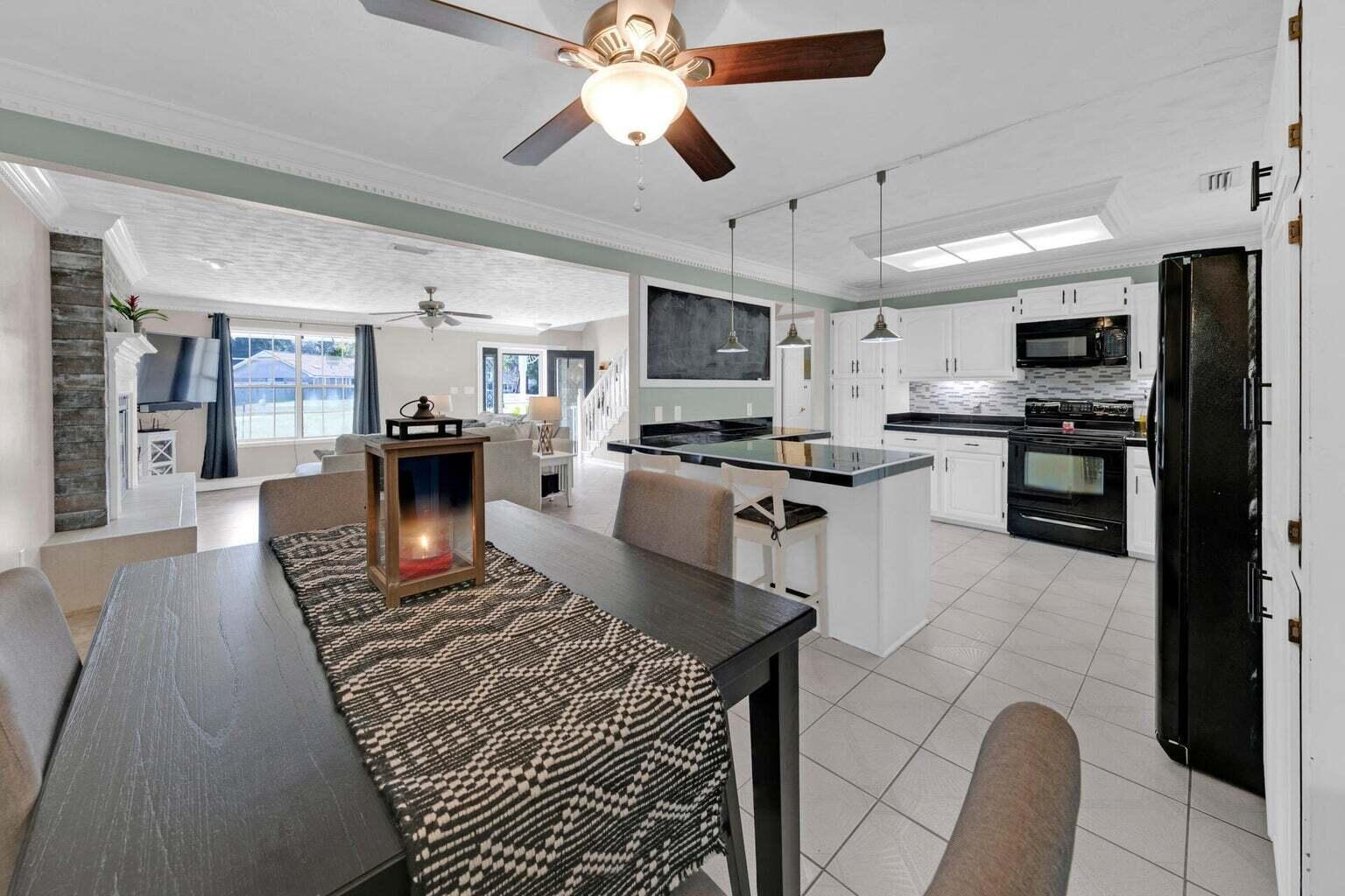 SANTANDER - Residential Lease