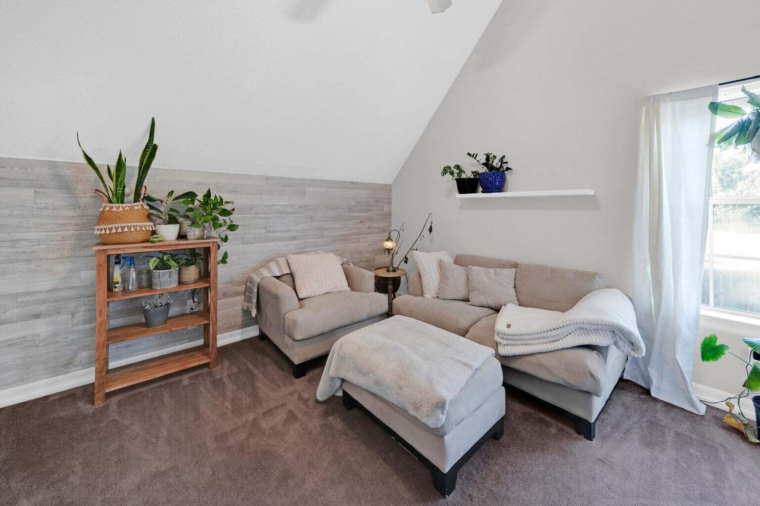 SANTANDER - Residential Lease