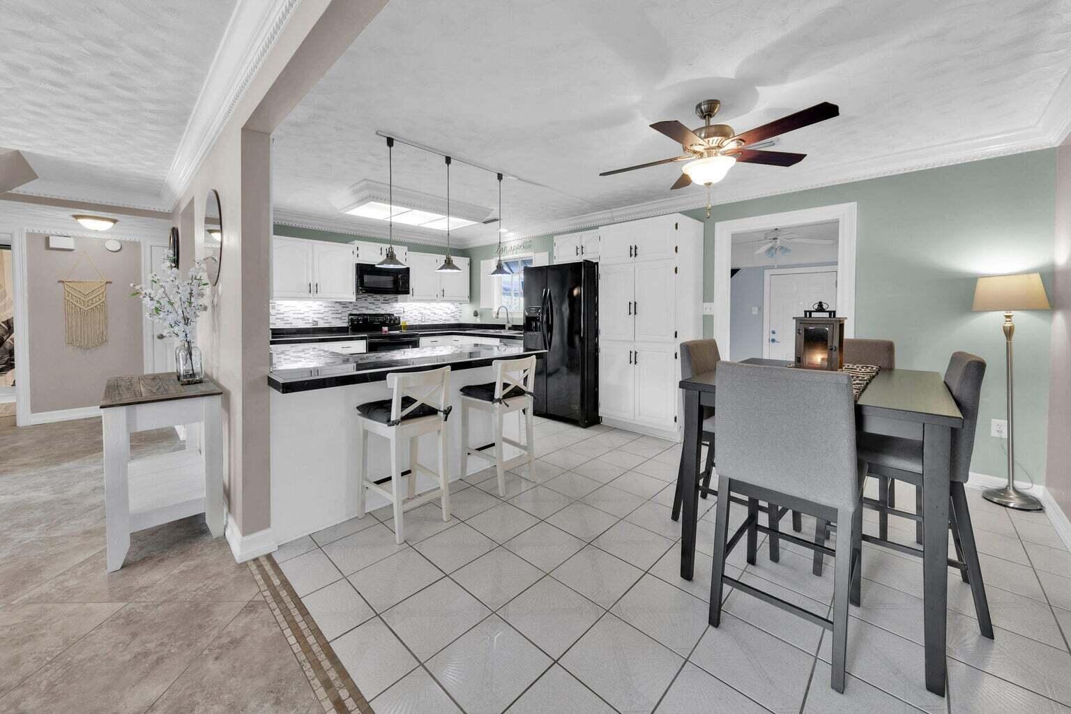 SANTANDER - Residential Lease