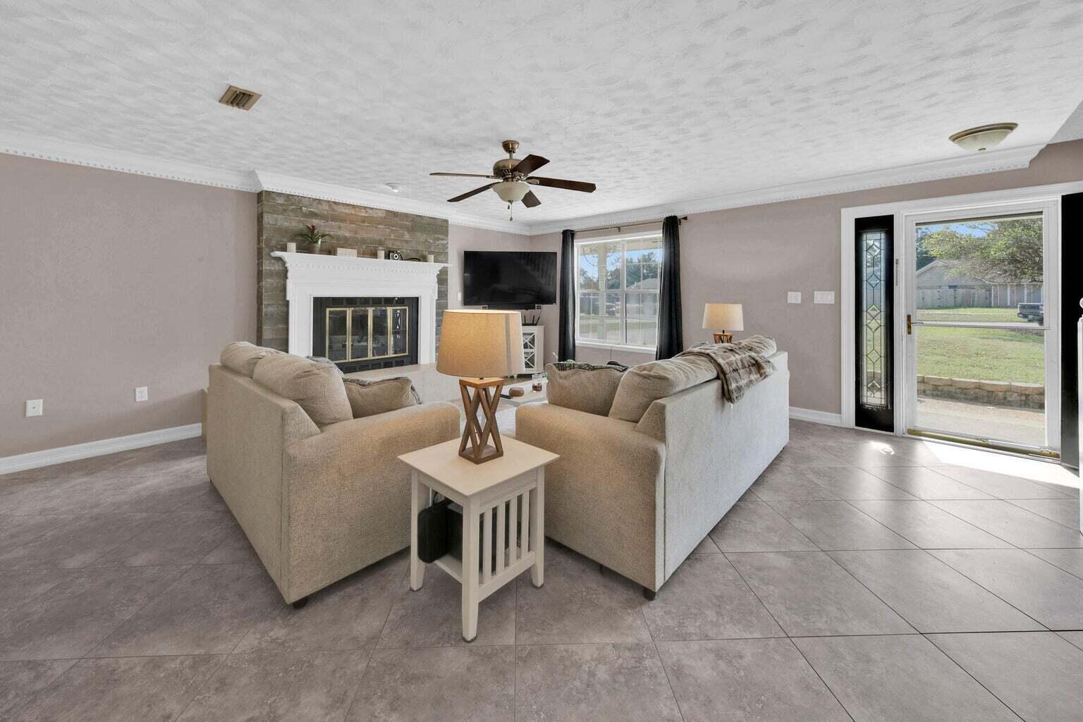 SANTANDER - Residential Lease