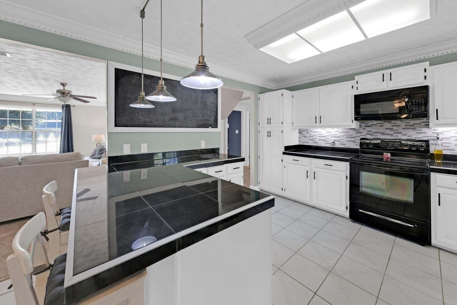 SANTANDER - Residential Lease