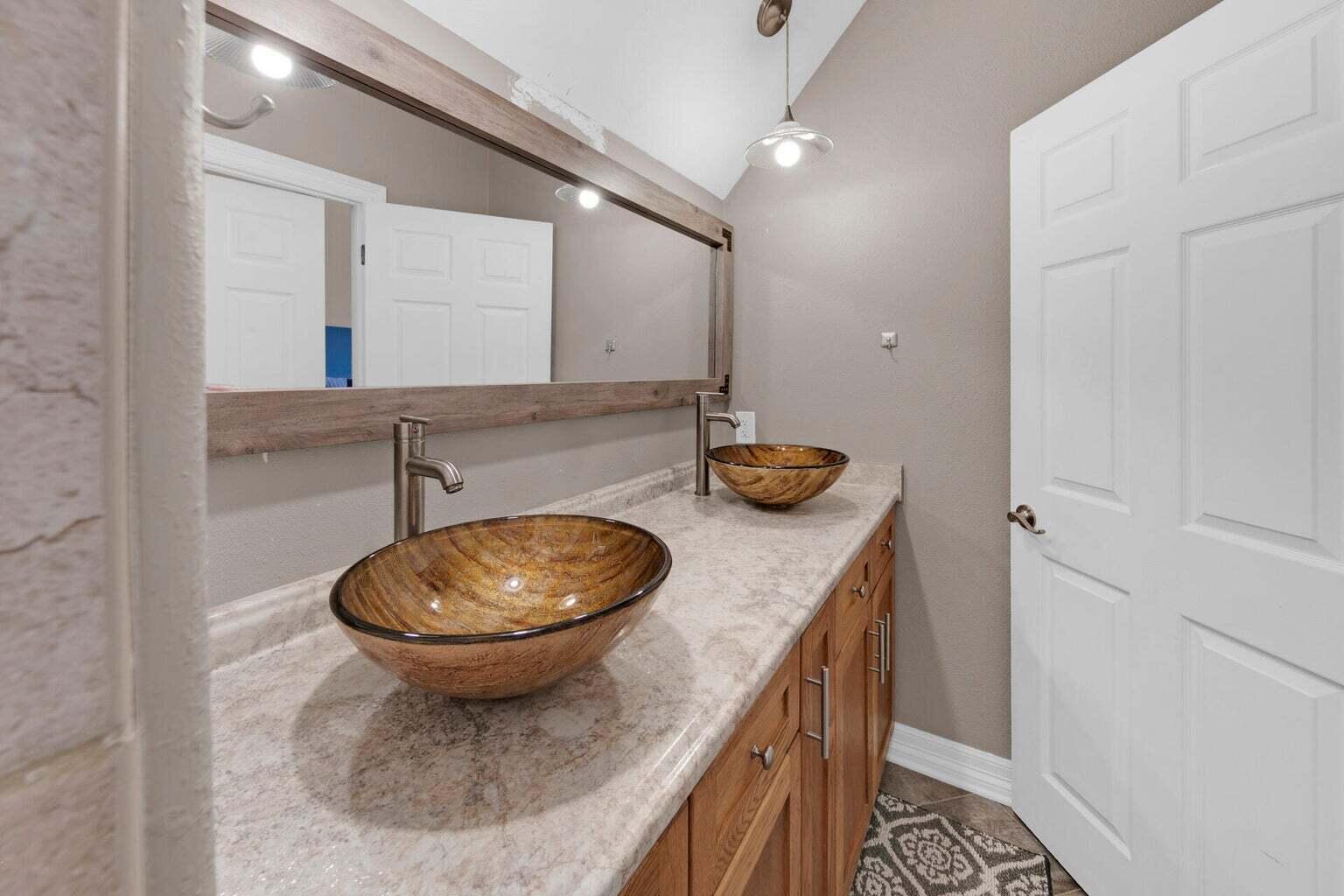 SANTANDER - Residential Lease