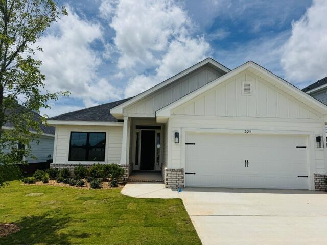 THE BLUFFS AT LAFAYETTE - Residential