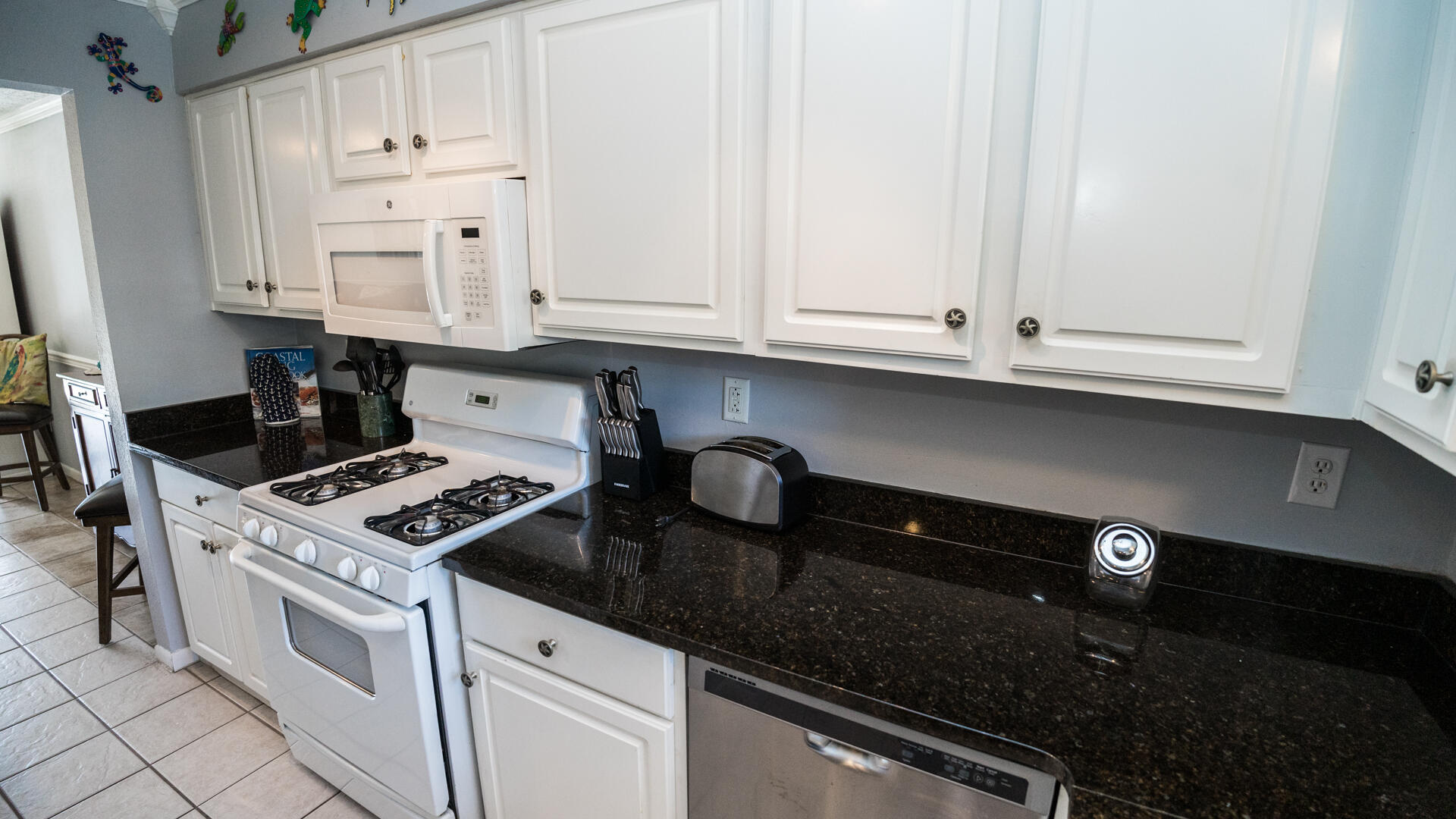 BEACHWALK CONDO - Residential