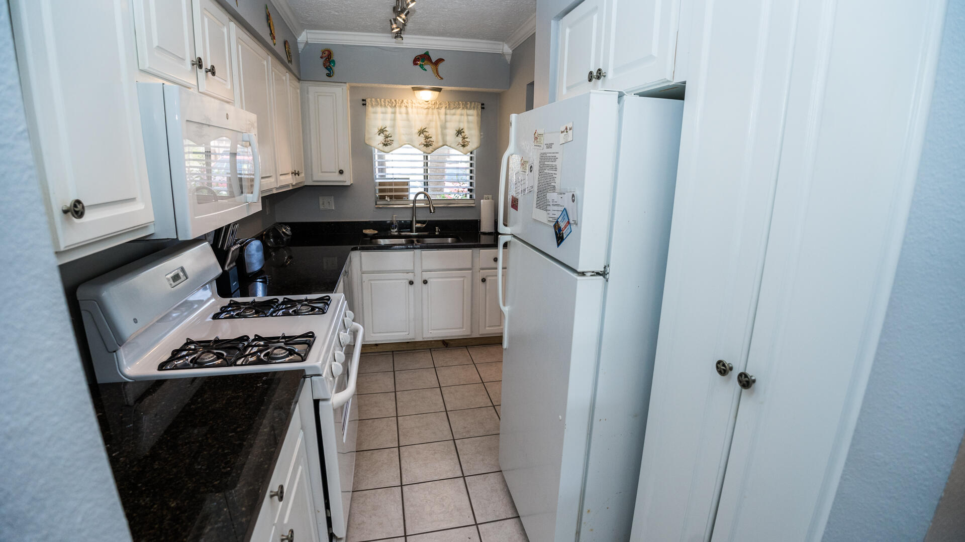 BEACHWALK CONDO - Residential