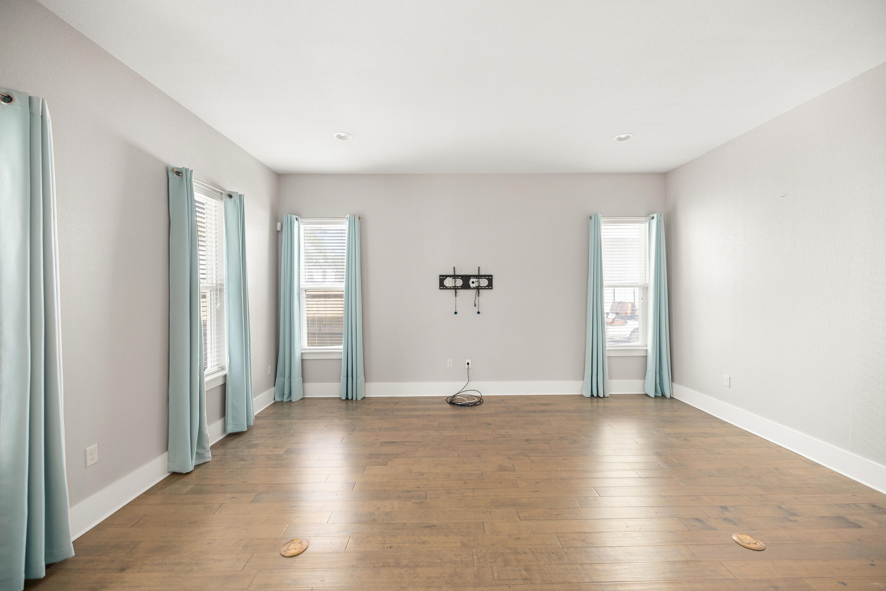 Villas of Frangista - Residential Lease