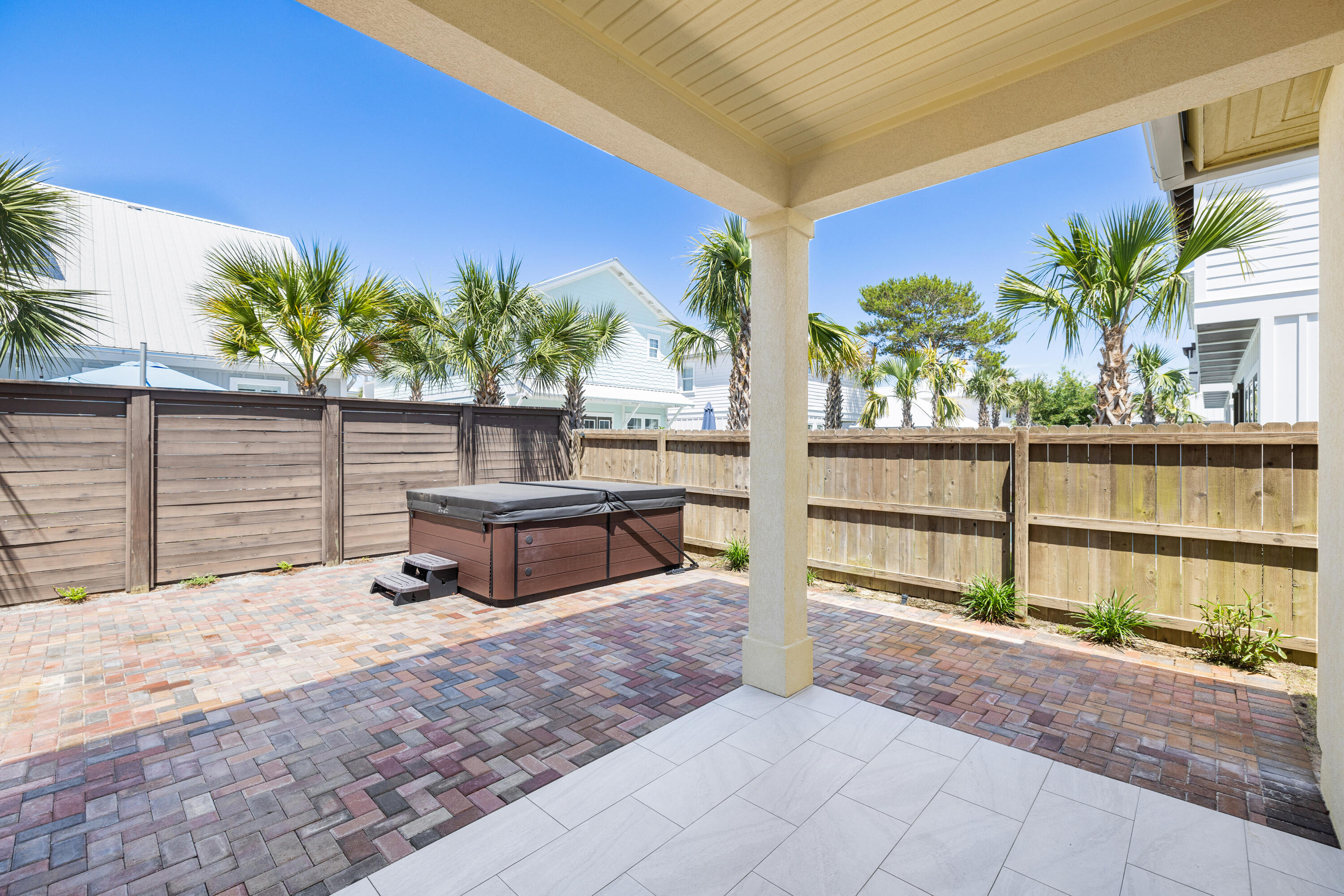 Villas of Frangista - Residential Lease