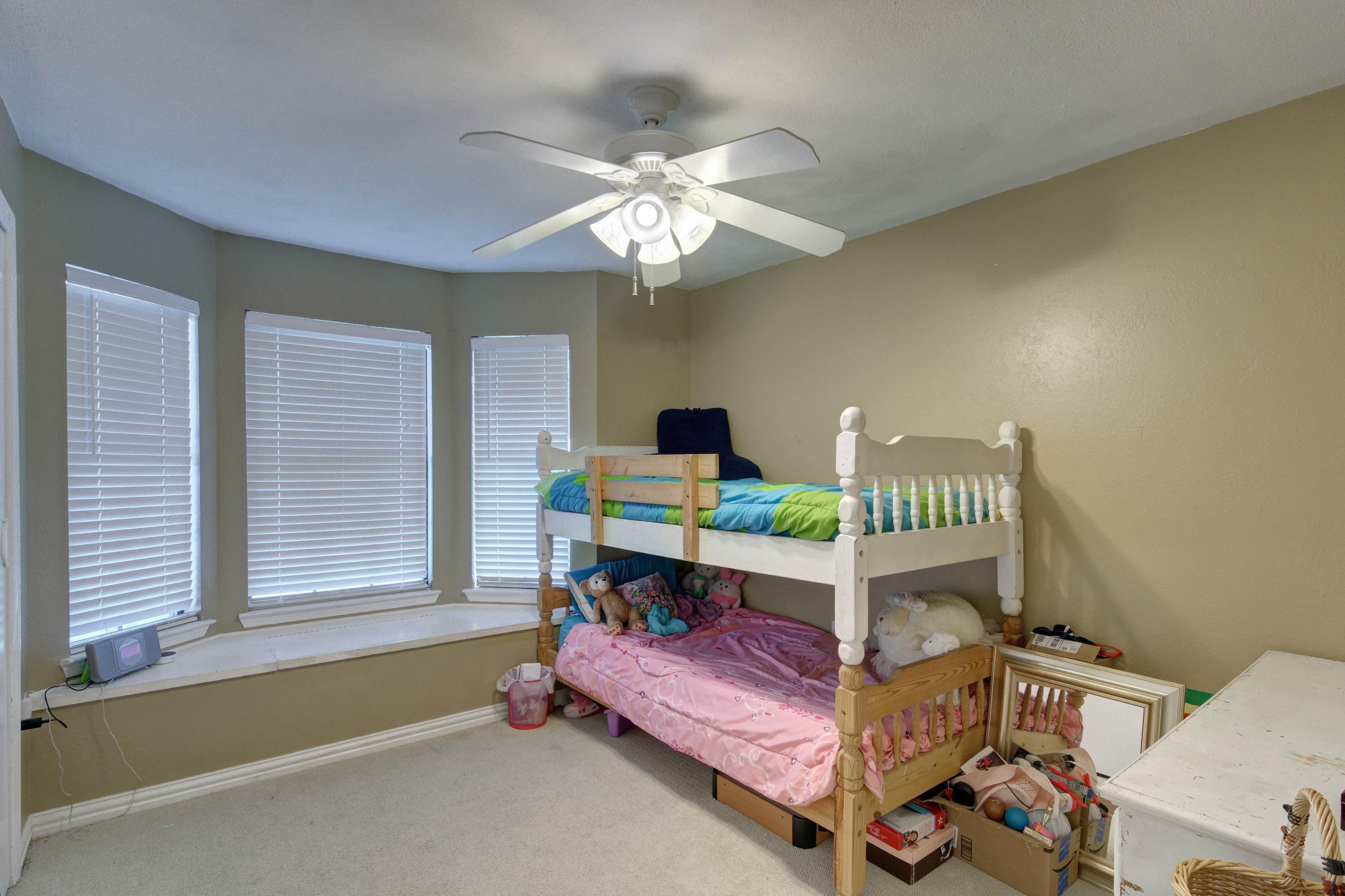 WILLOW RIDGE - Residential