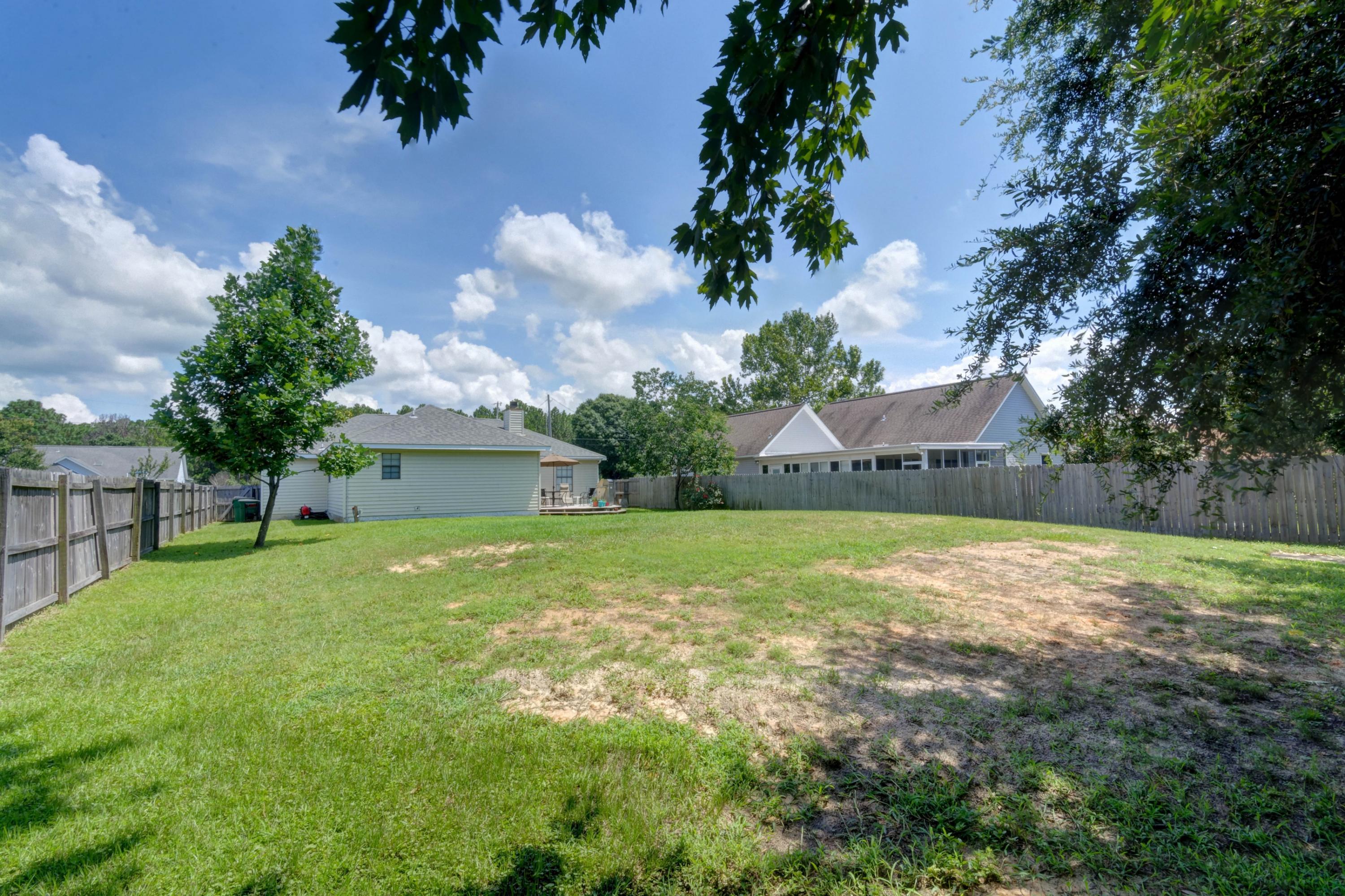 WILLOW RIDGE - Residential