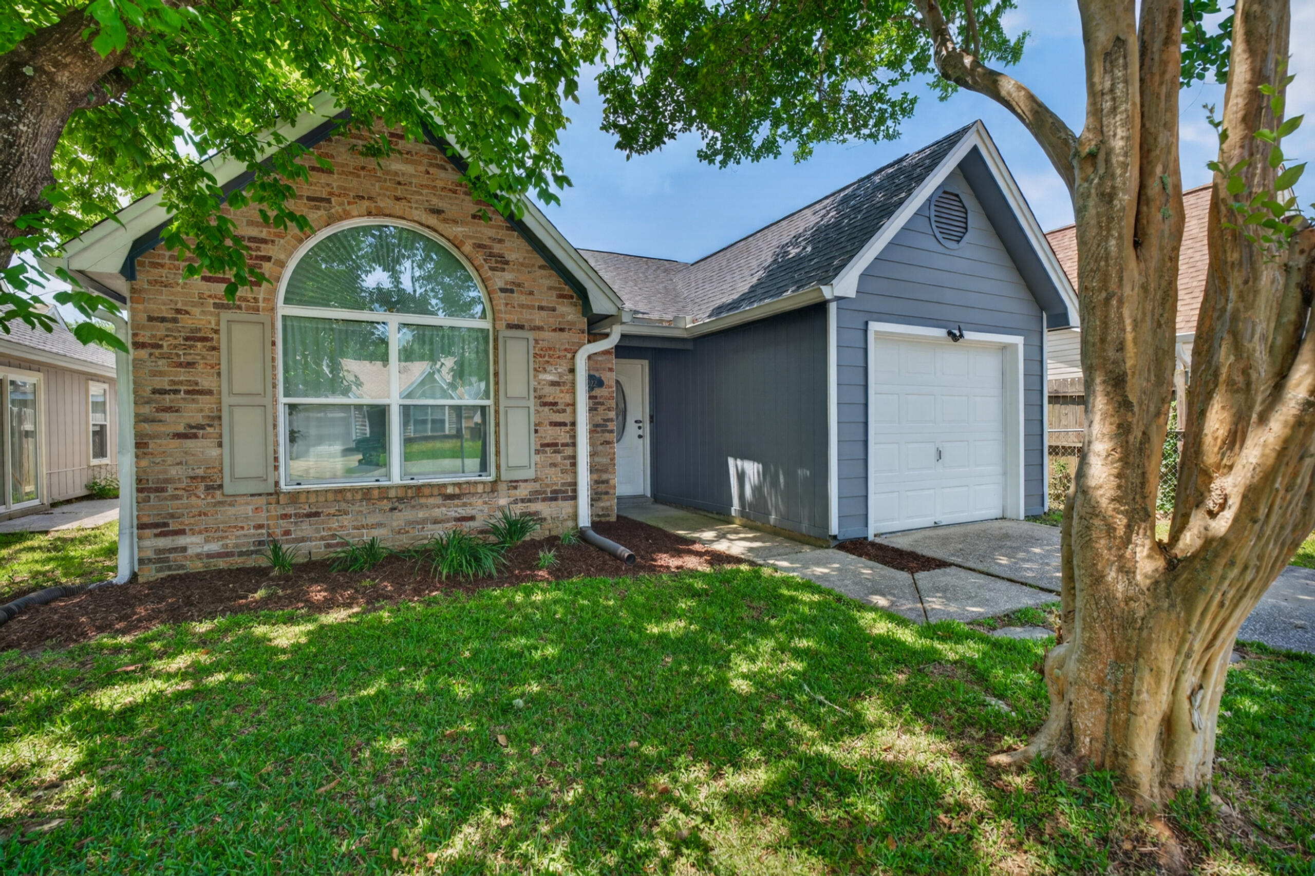 YORKTOWN AT WILLOW BEND - Residential