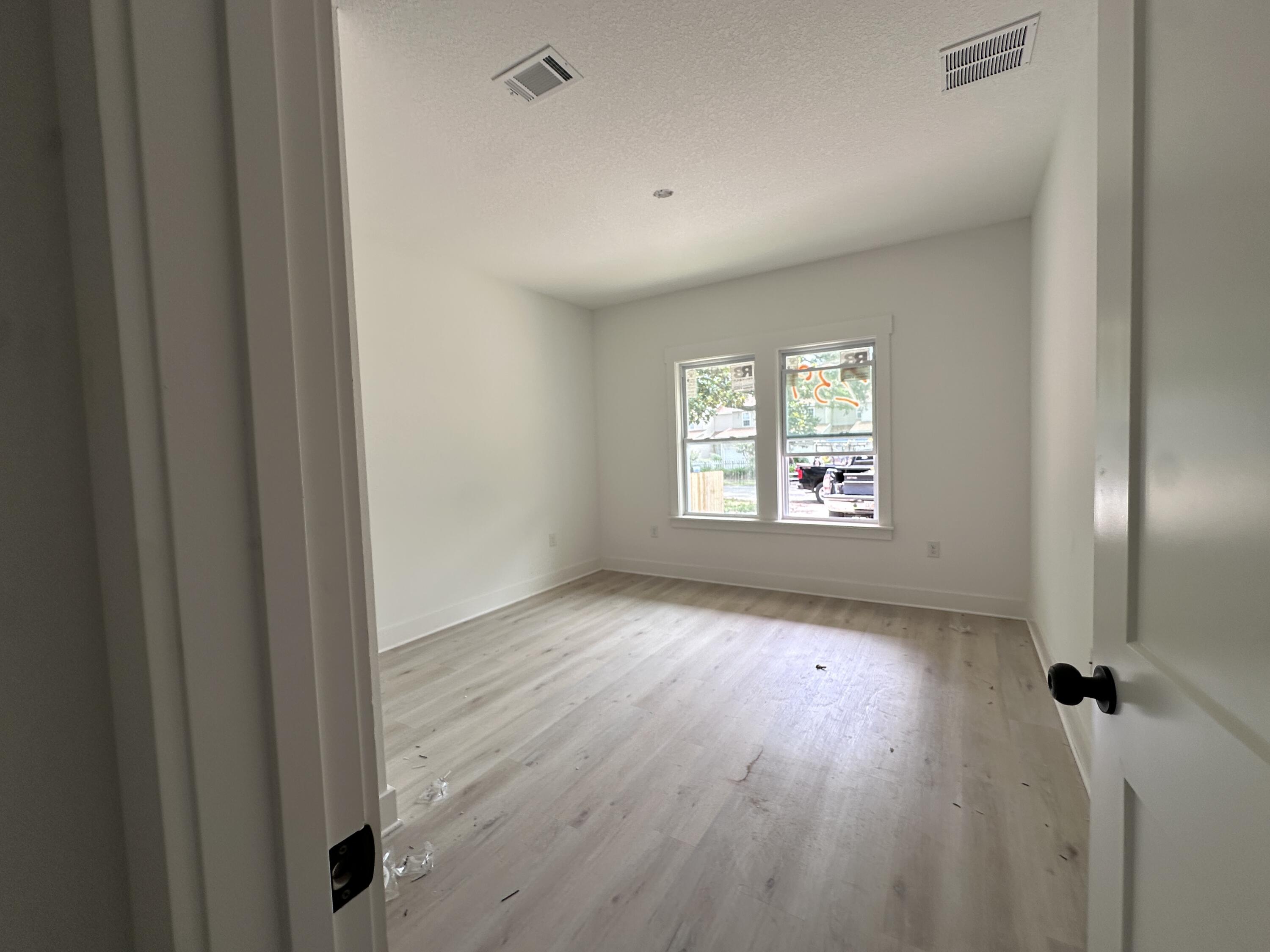 BENTON S/D - Residential