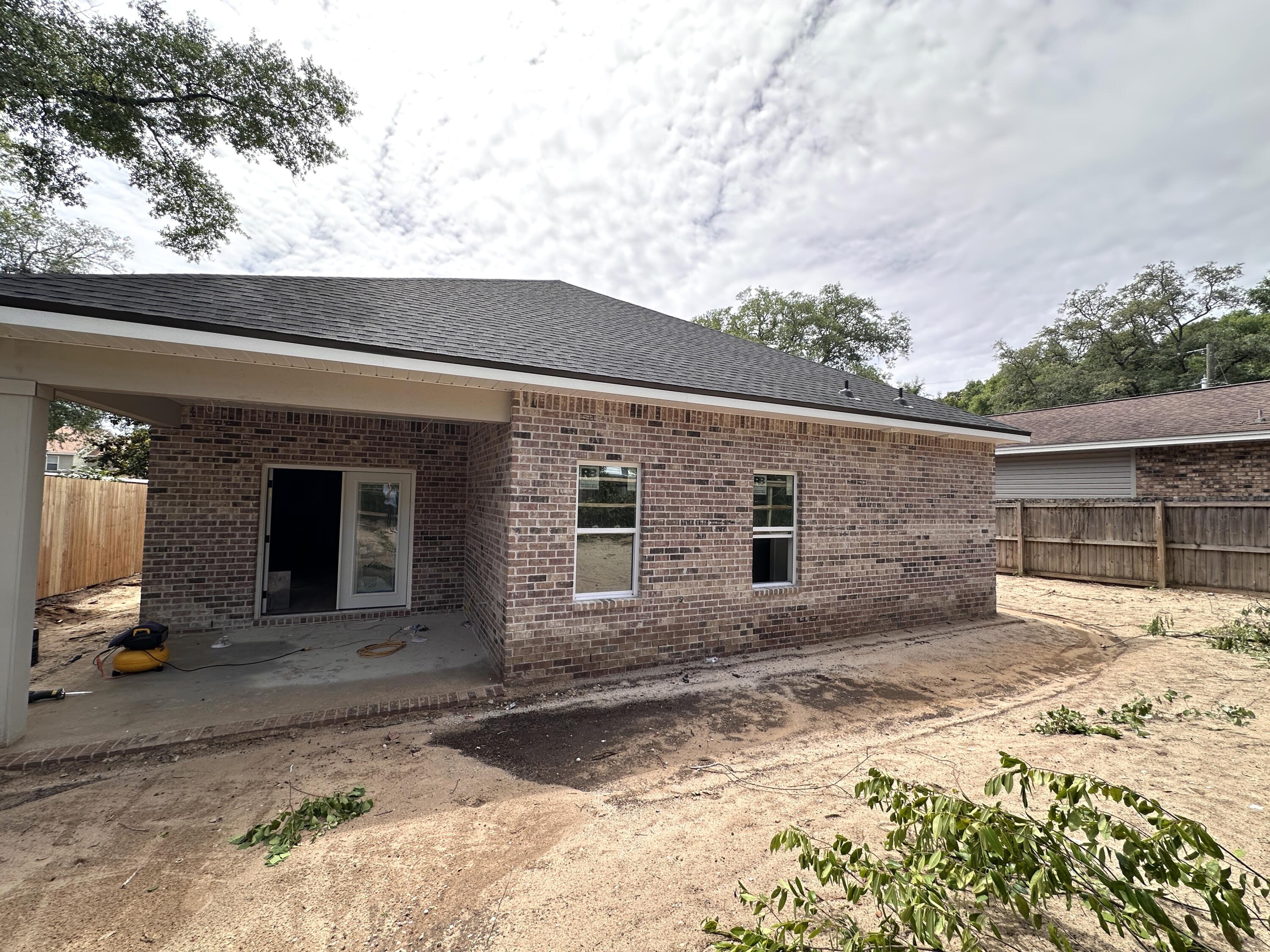 BENTON S/D - Residential
