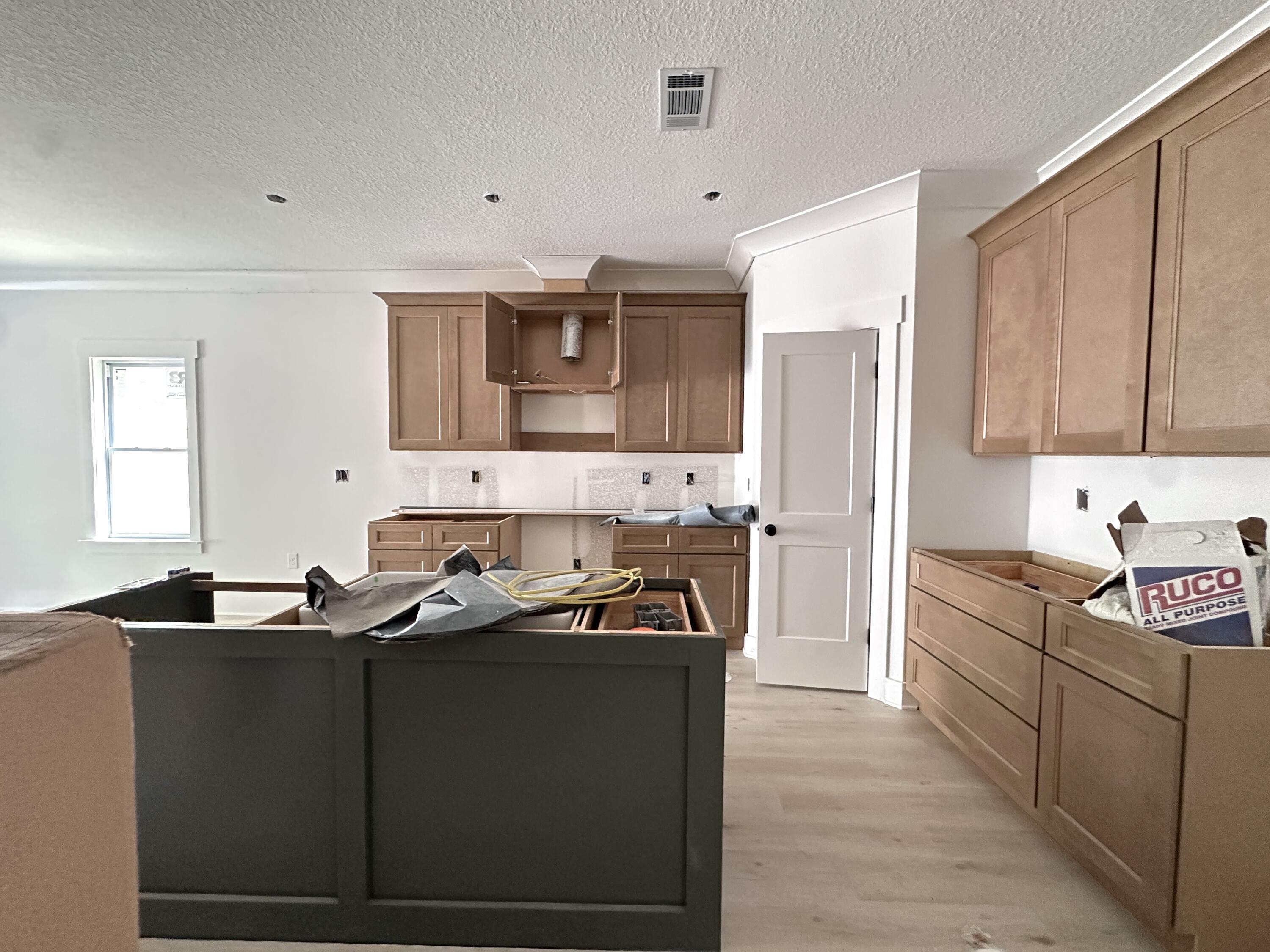 BENTON S/D - Residential