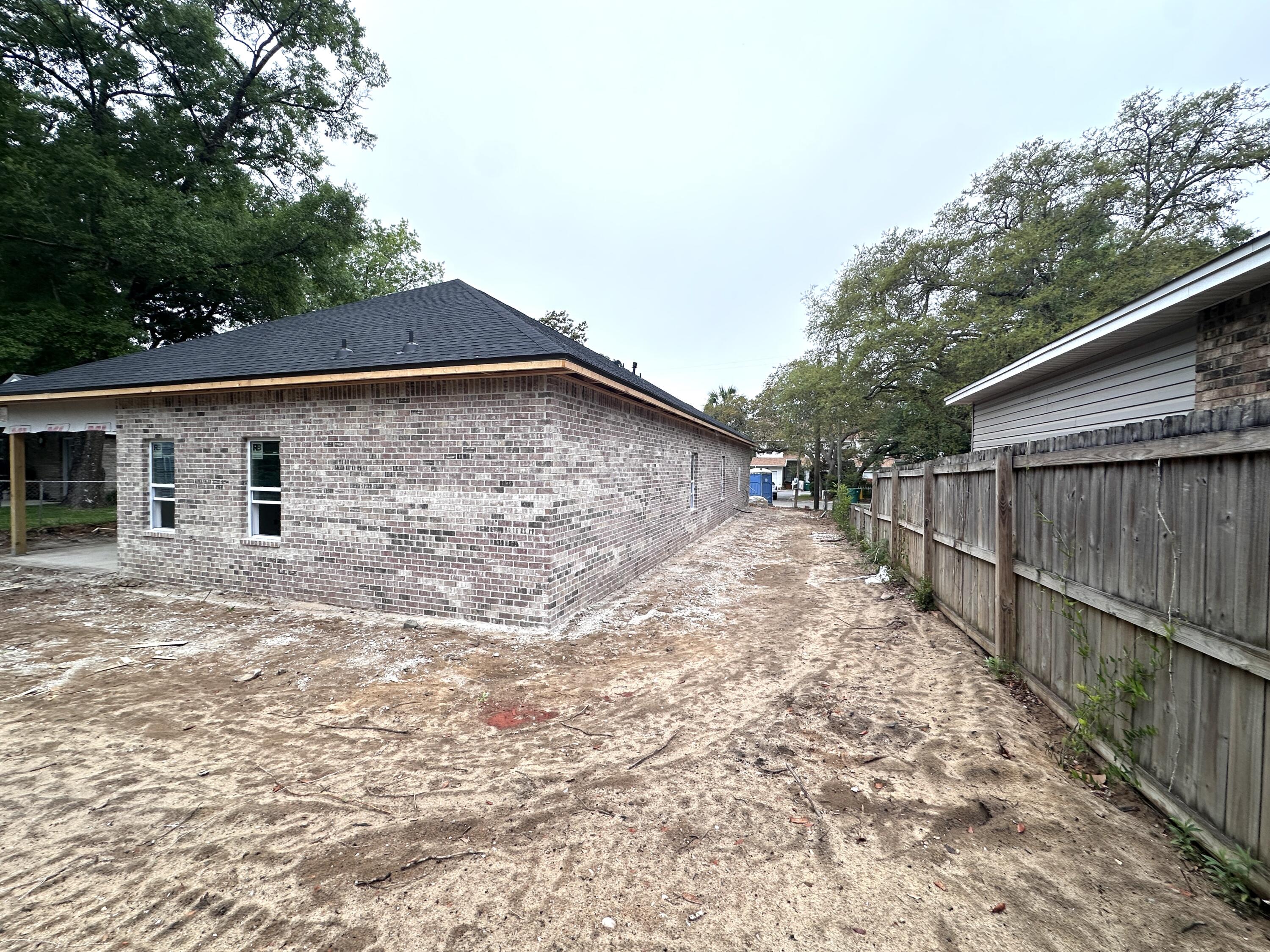 BENTON S/D - Residential