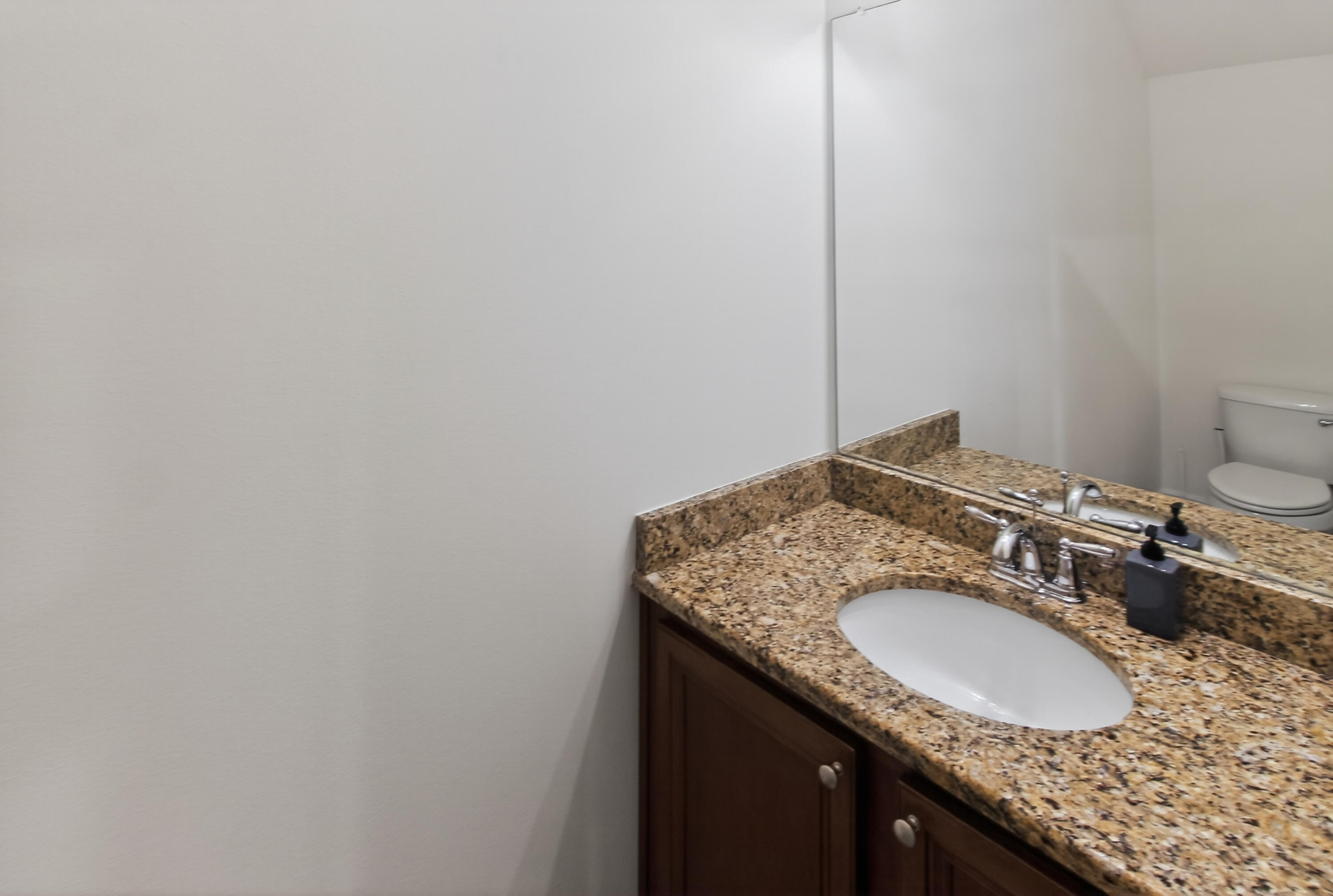 RESERVE POINTE - Residential Lease