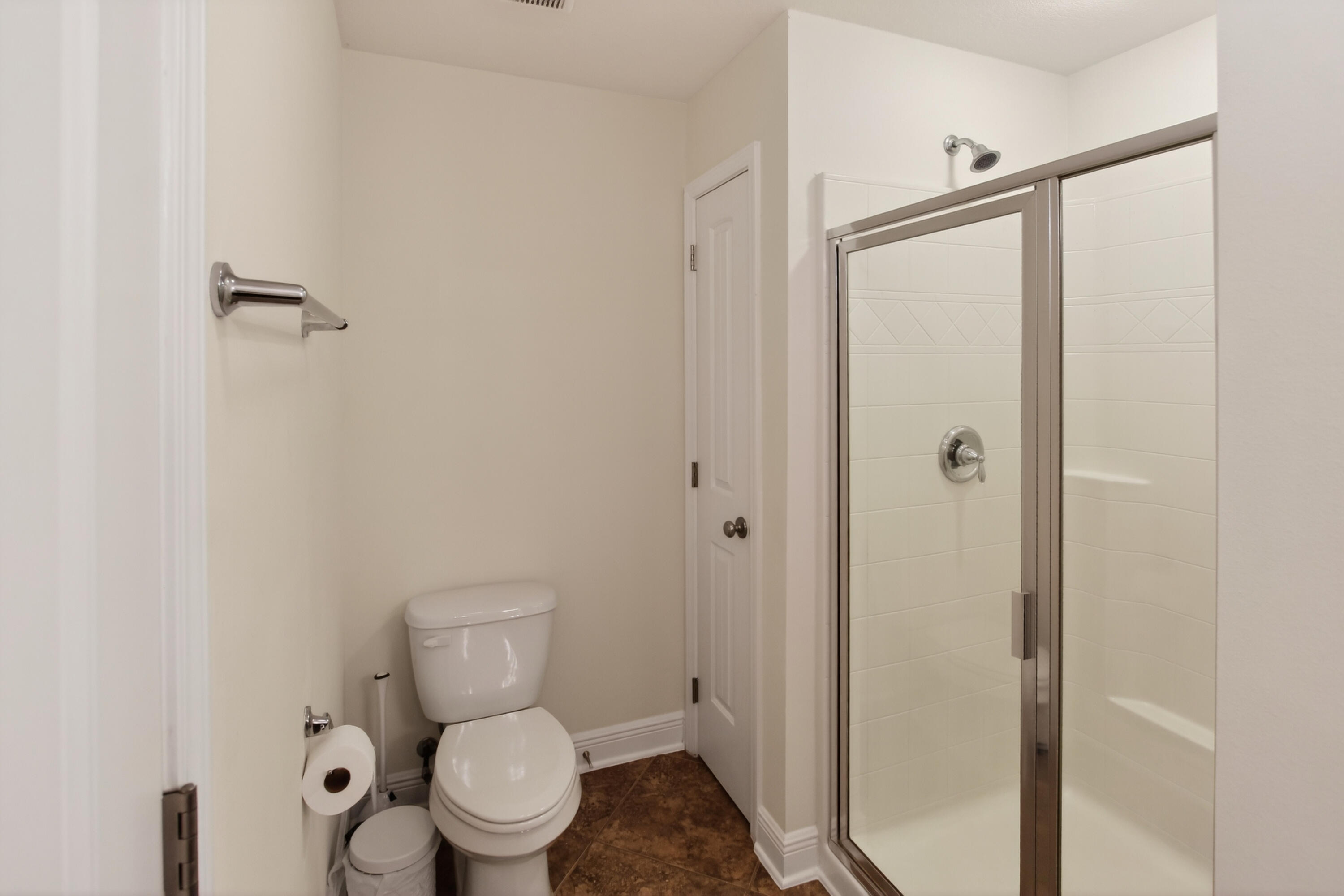 RESERVE POINTE - Residential Lease