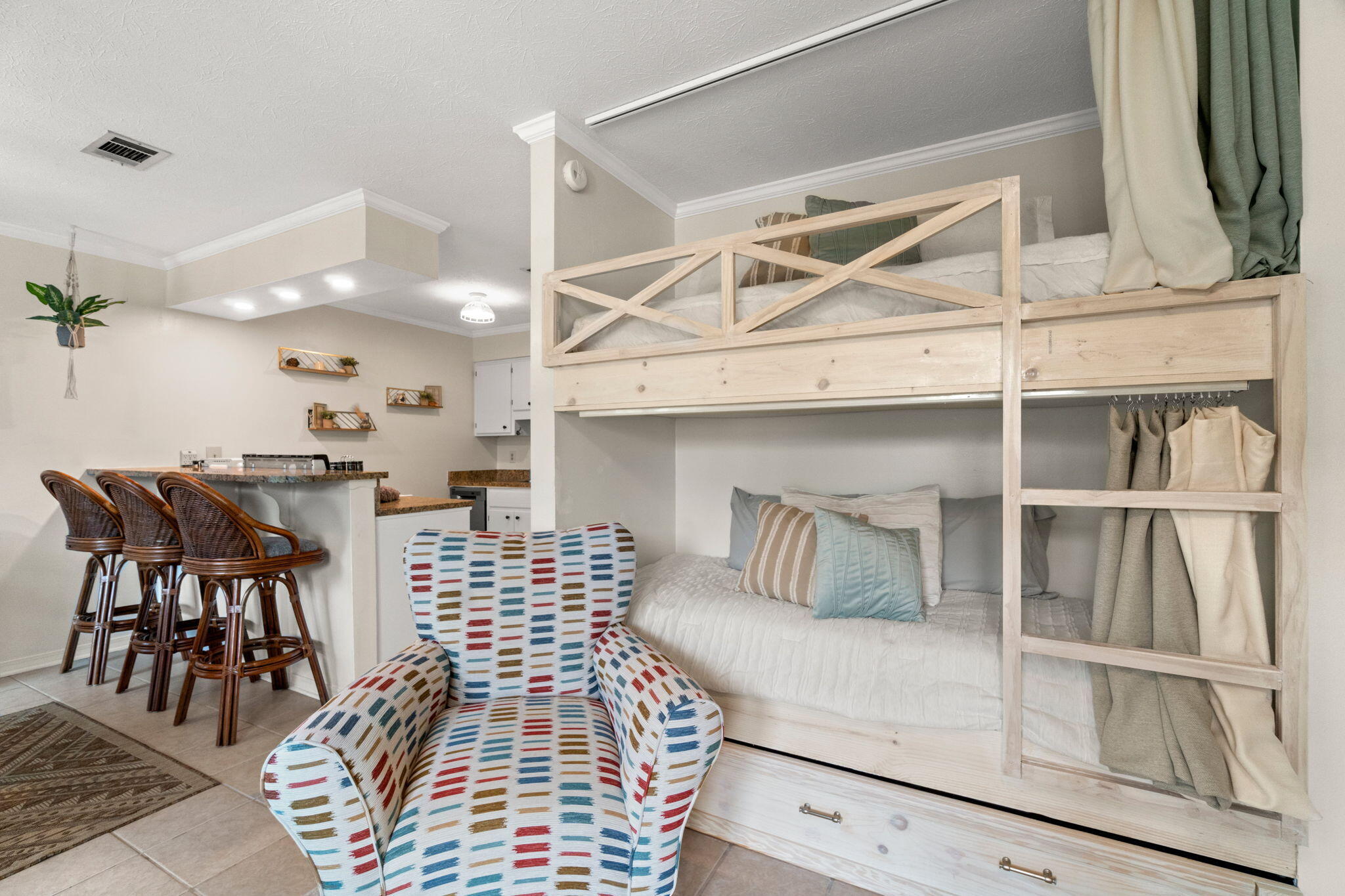 GULF HIGHLANDS Beach Resort - Residential