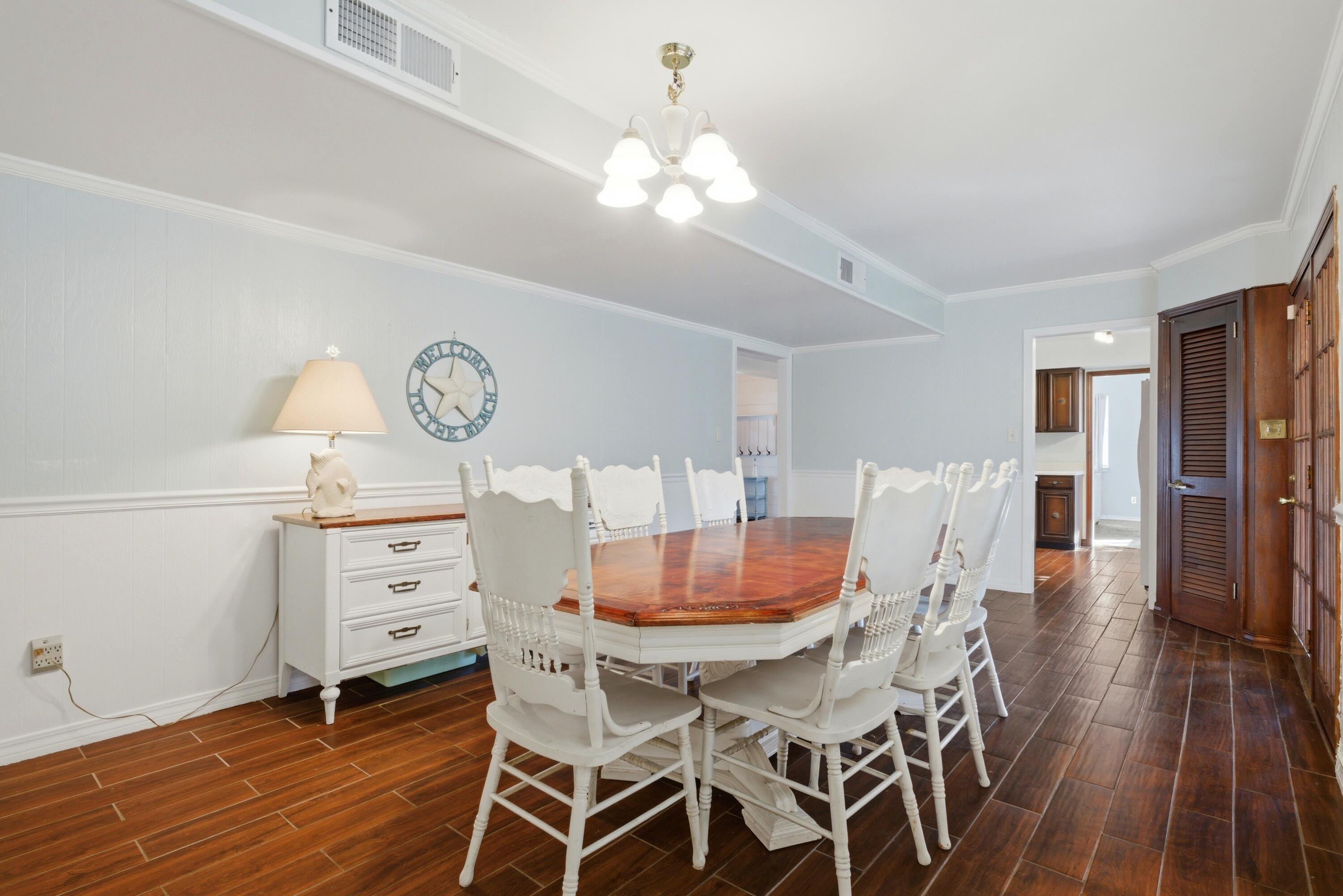 SANTA ROSA SHORES - Residential