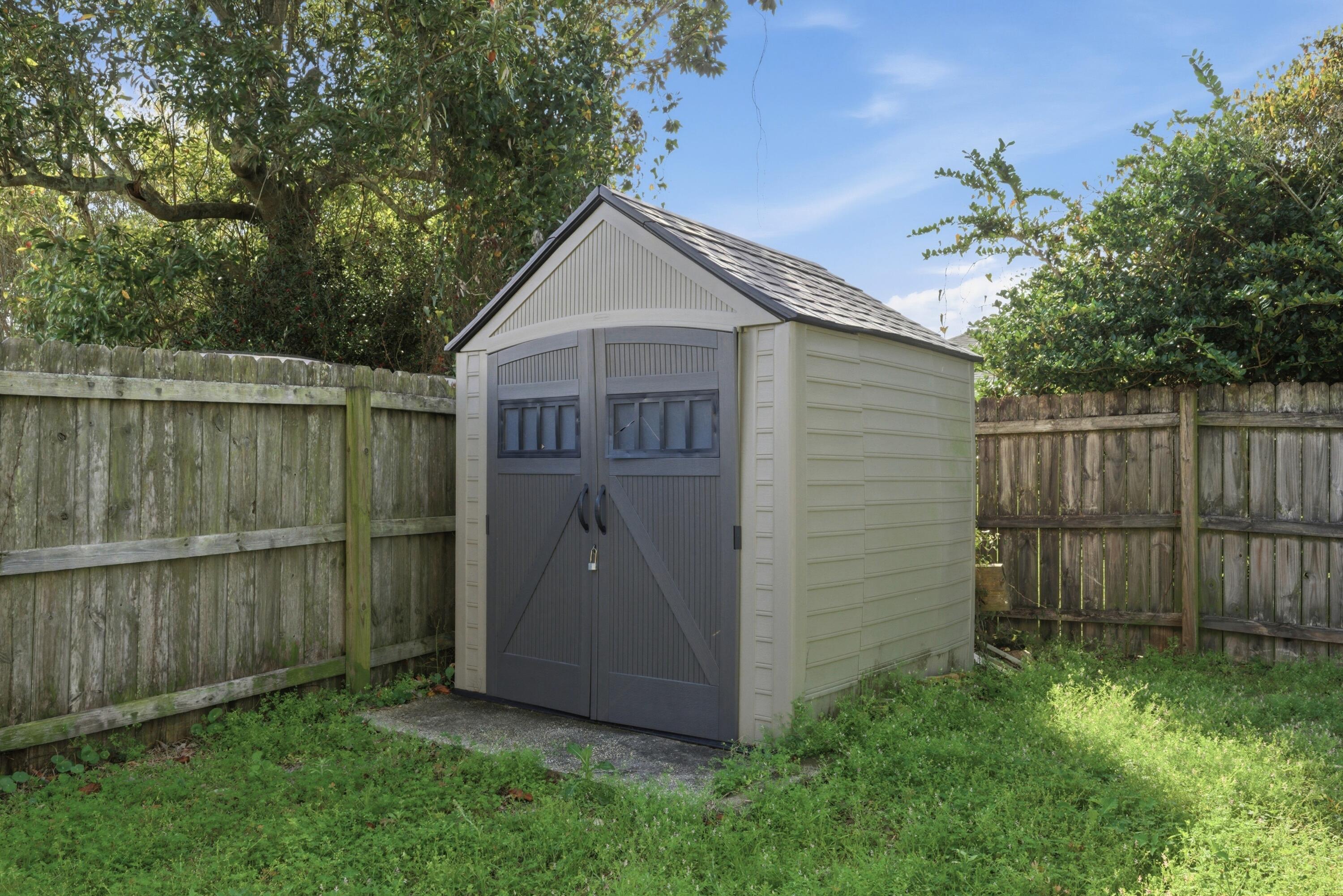 SANTA ROSA SHORES - Residential