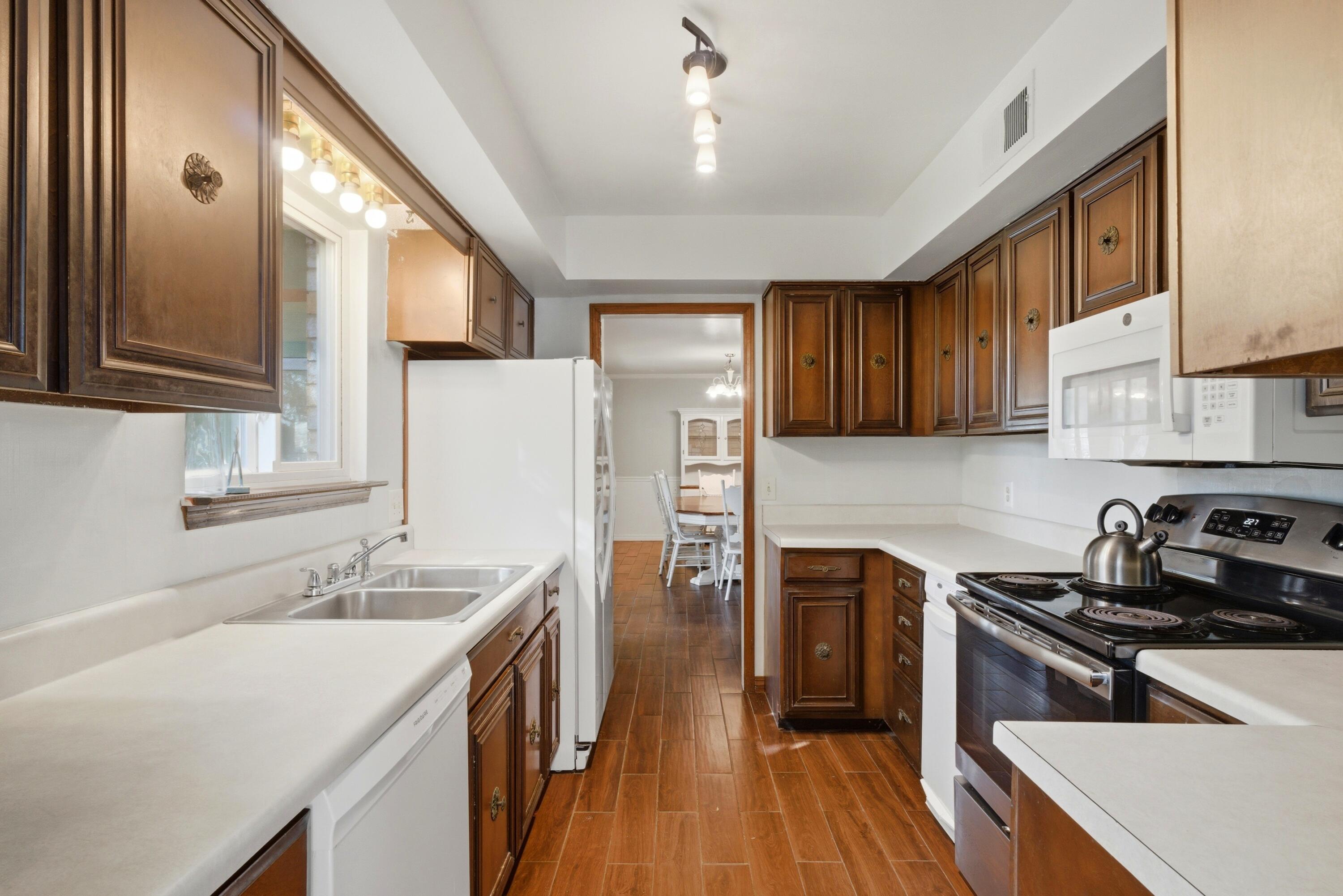 SANTA ROSA SHORES - Residential