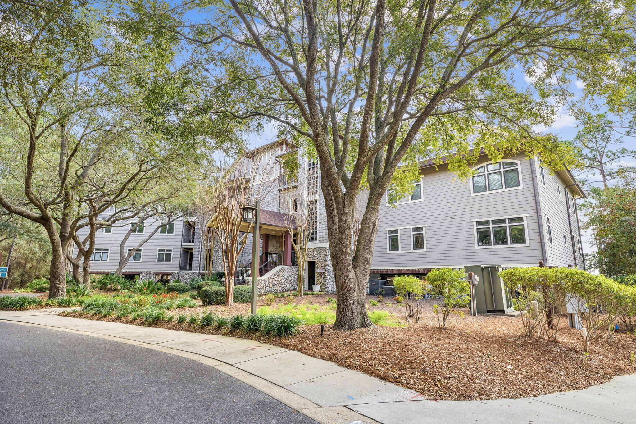 Wild Heron - Residential