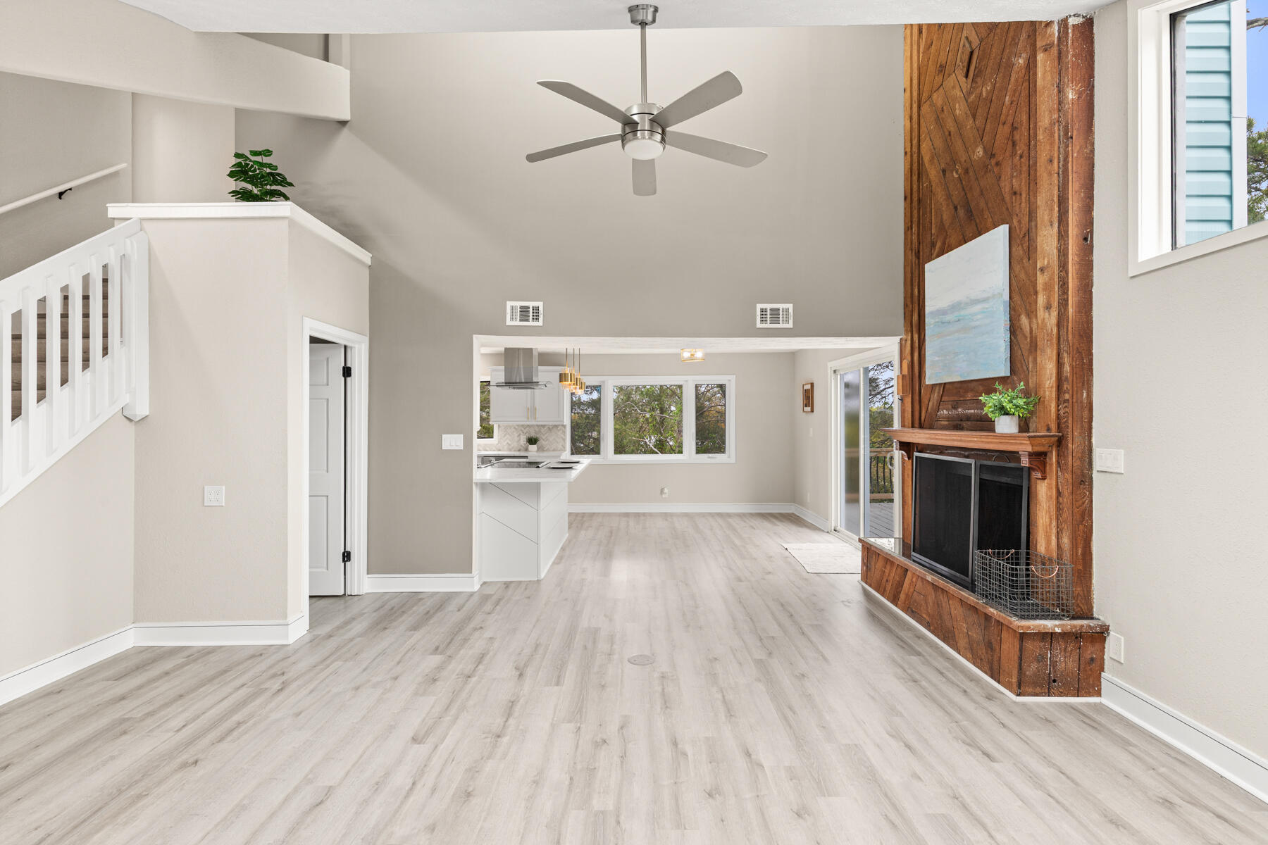 BEACONVIEW - Residential