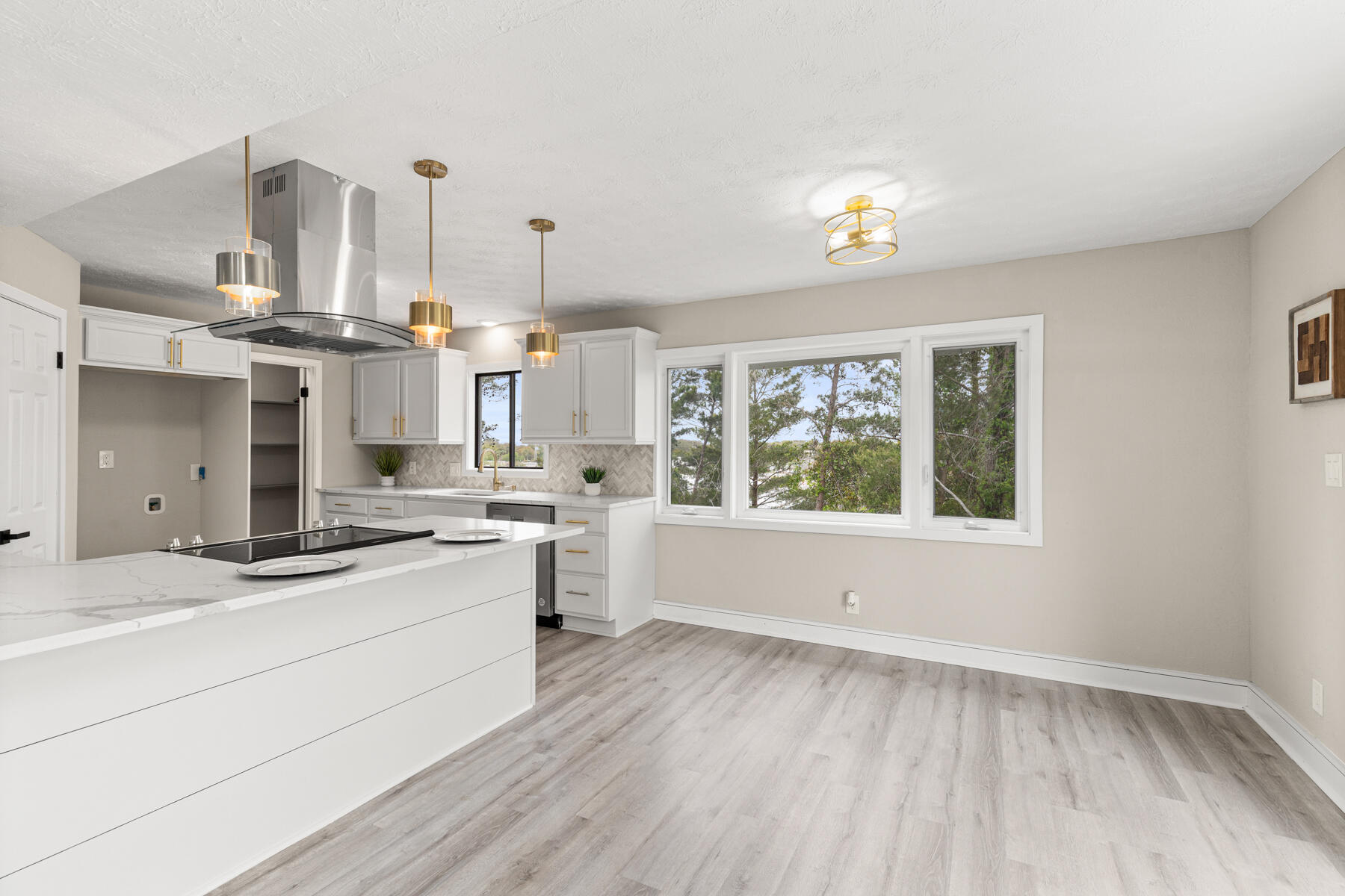 BEACONVIEW - Residential