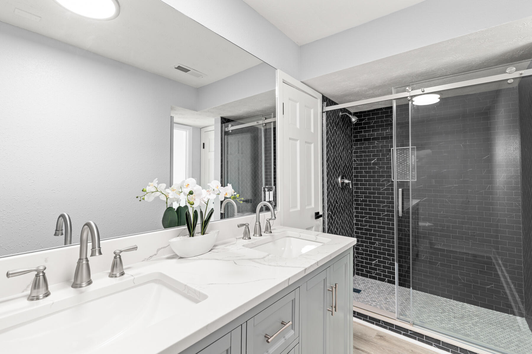 BEACONVIEW - Residential