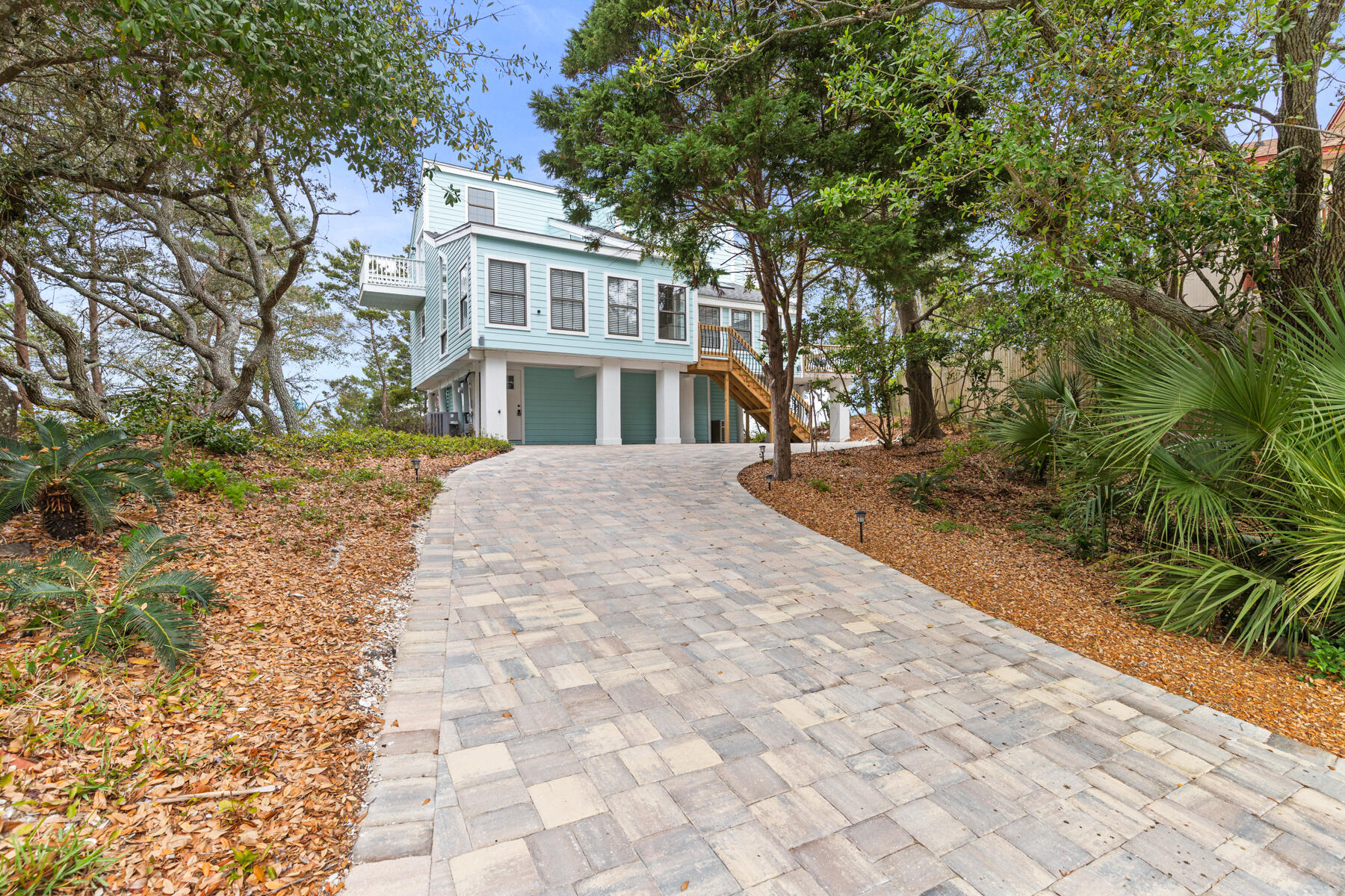 BEACONVIEW - Residential