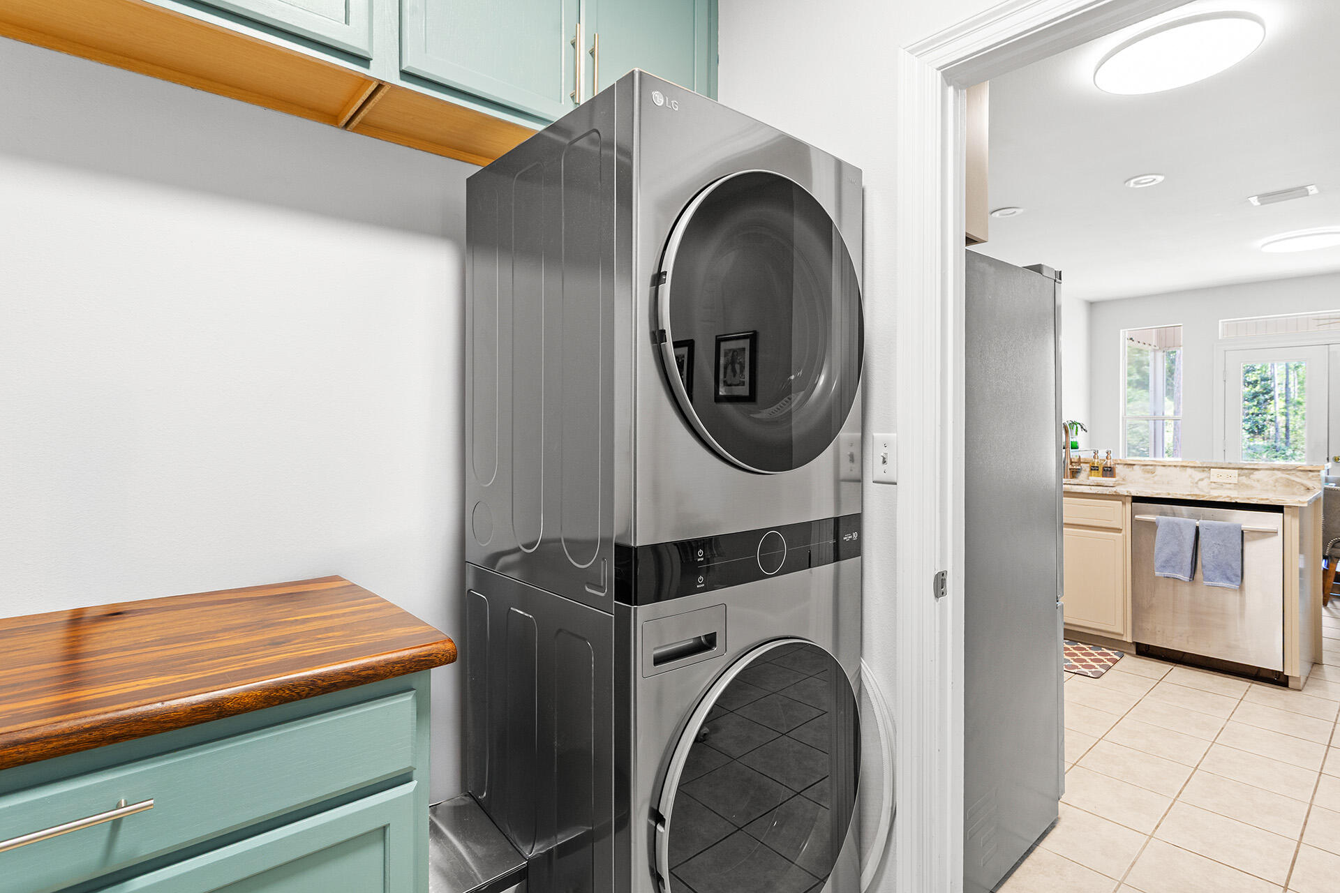 ESCADA - Residential