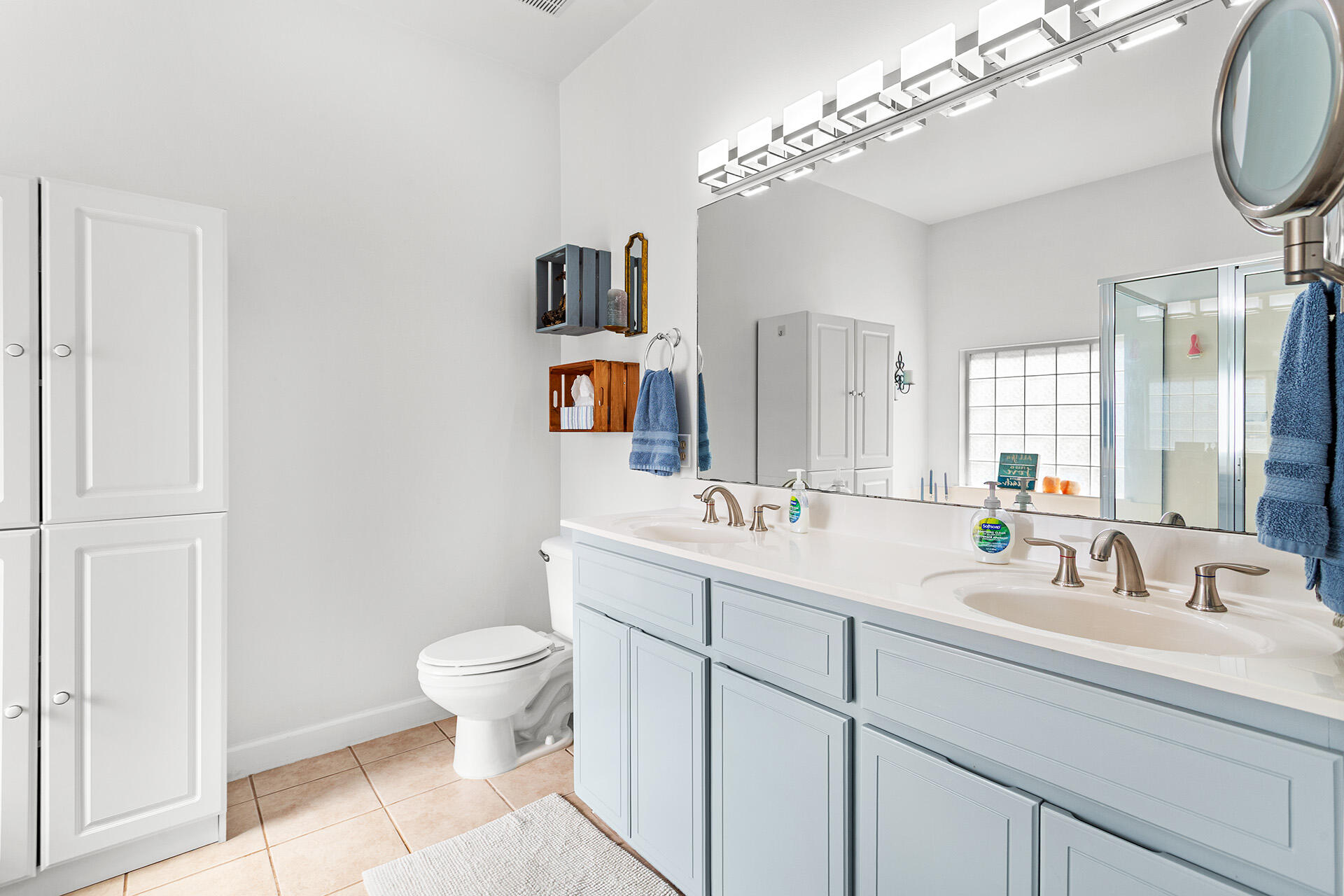 ESCADA - Residential