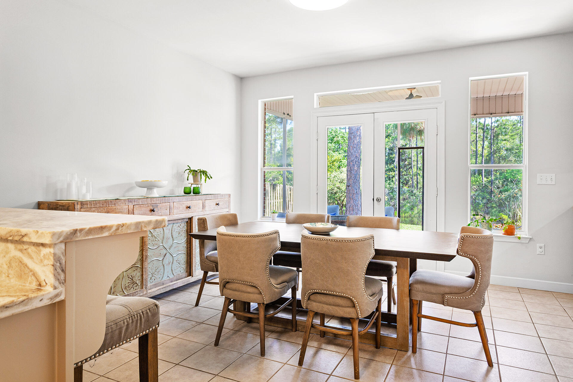 ESCADA - Residential