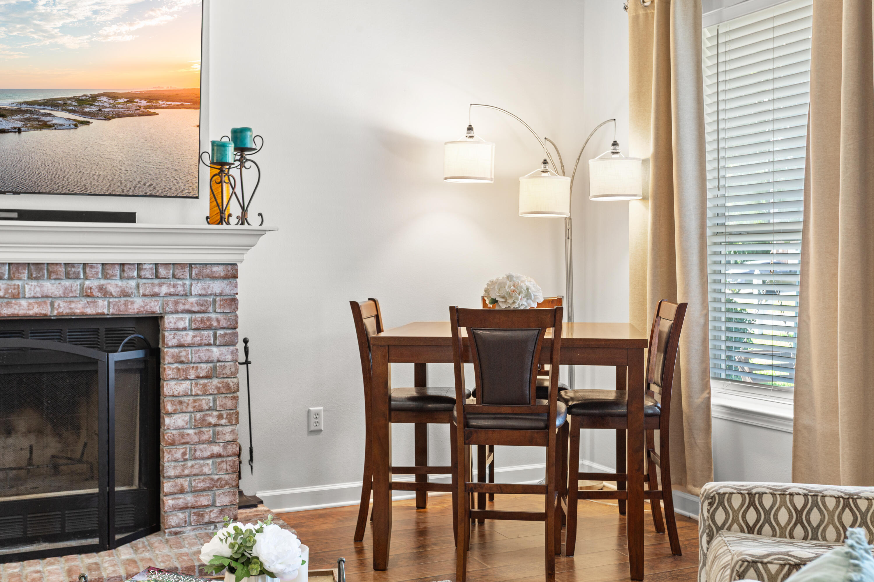 ESCADA - Residential