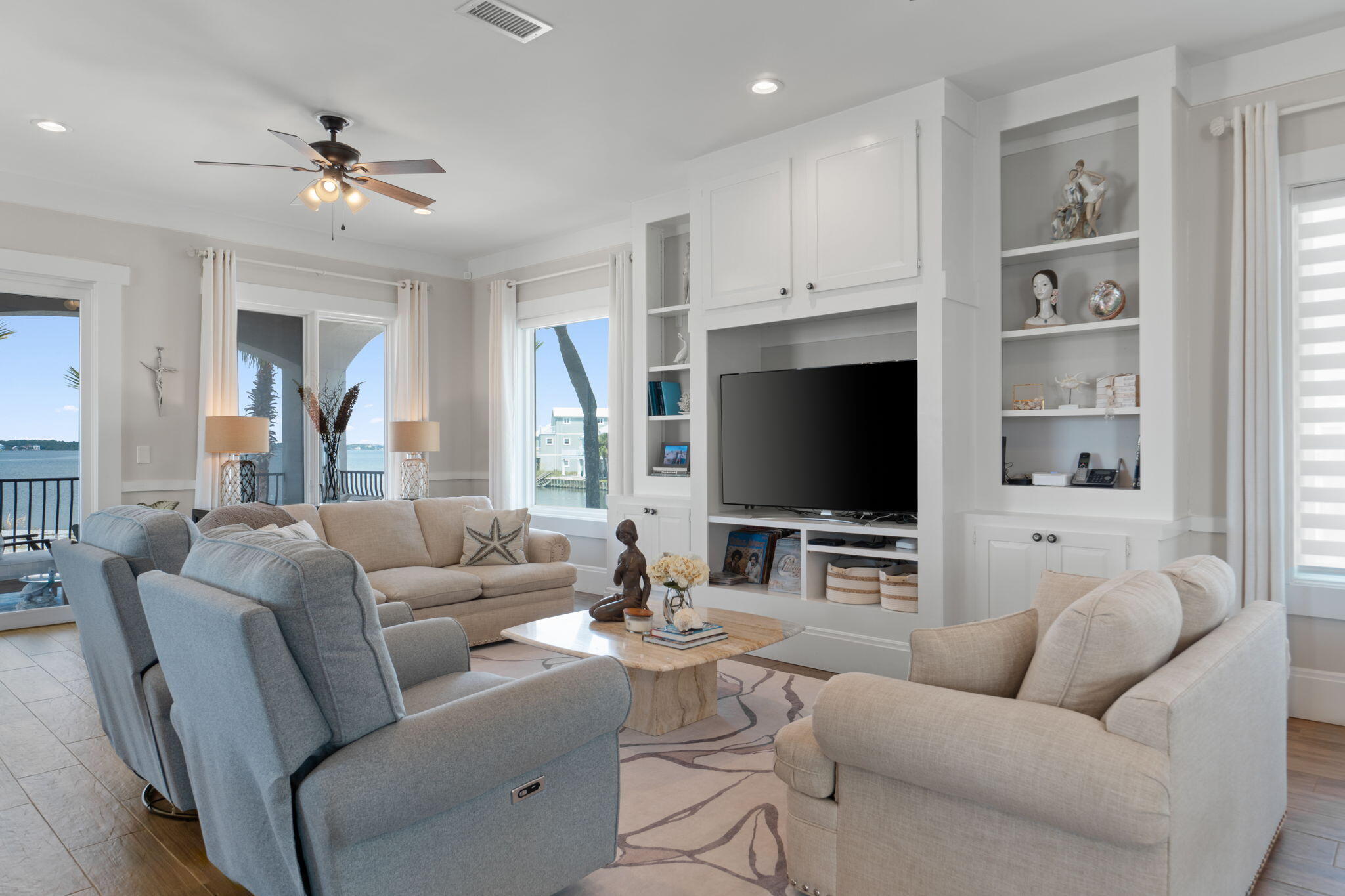 SAILMAKER COVE - Residential