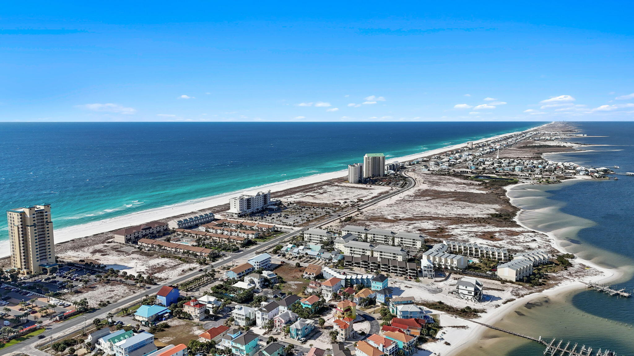 SAILMAKER COVE - Residential