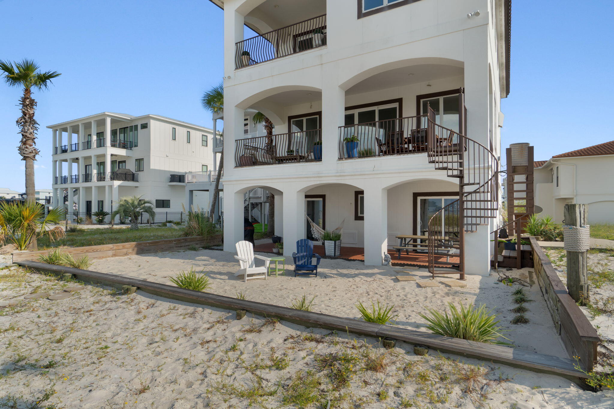 SAILMAKER COVE - Residential