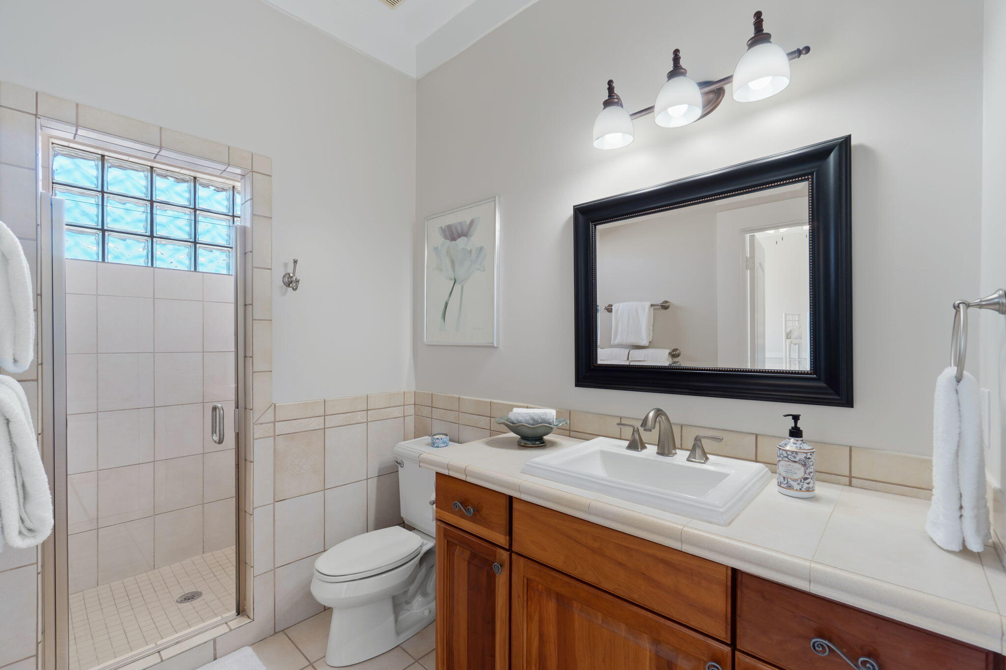 SAILMAKER COVE - Residential