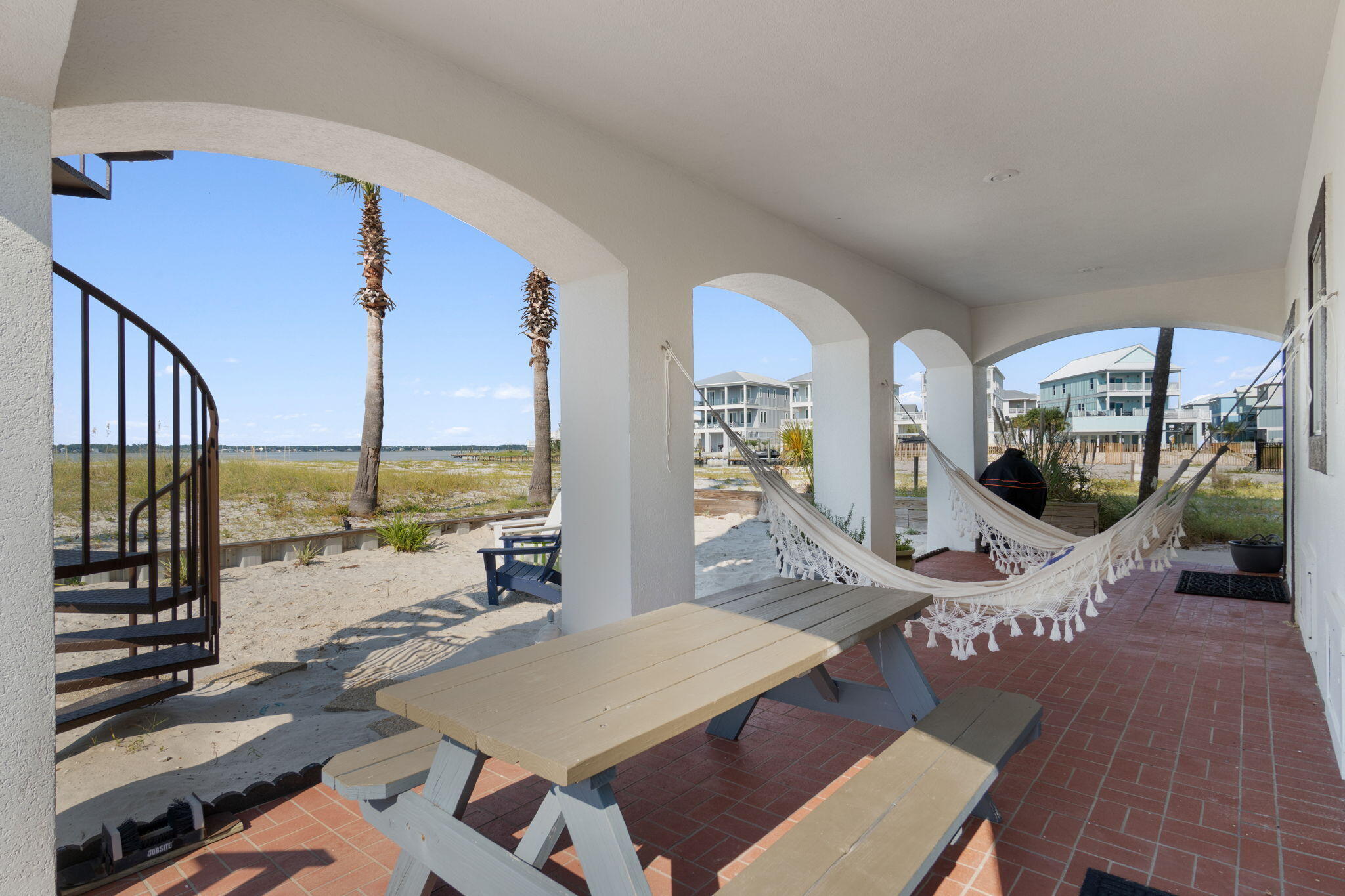 SAILMAKER COVE - Residential