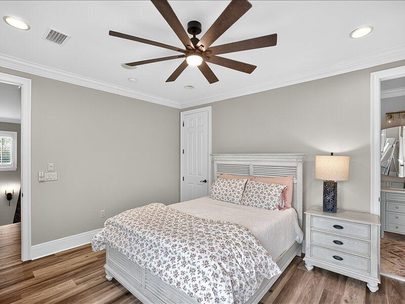 BURNT PINE - Residential Lease