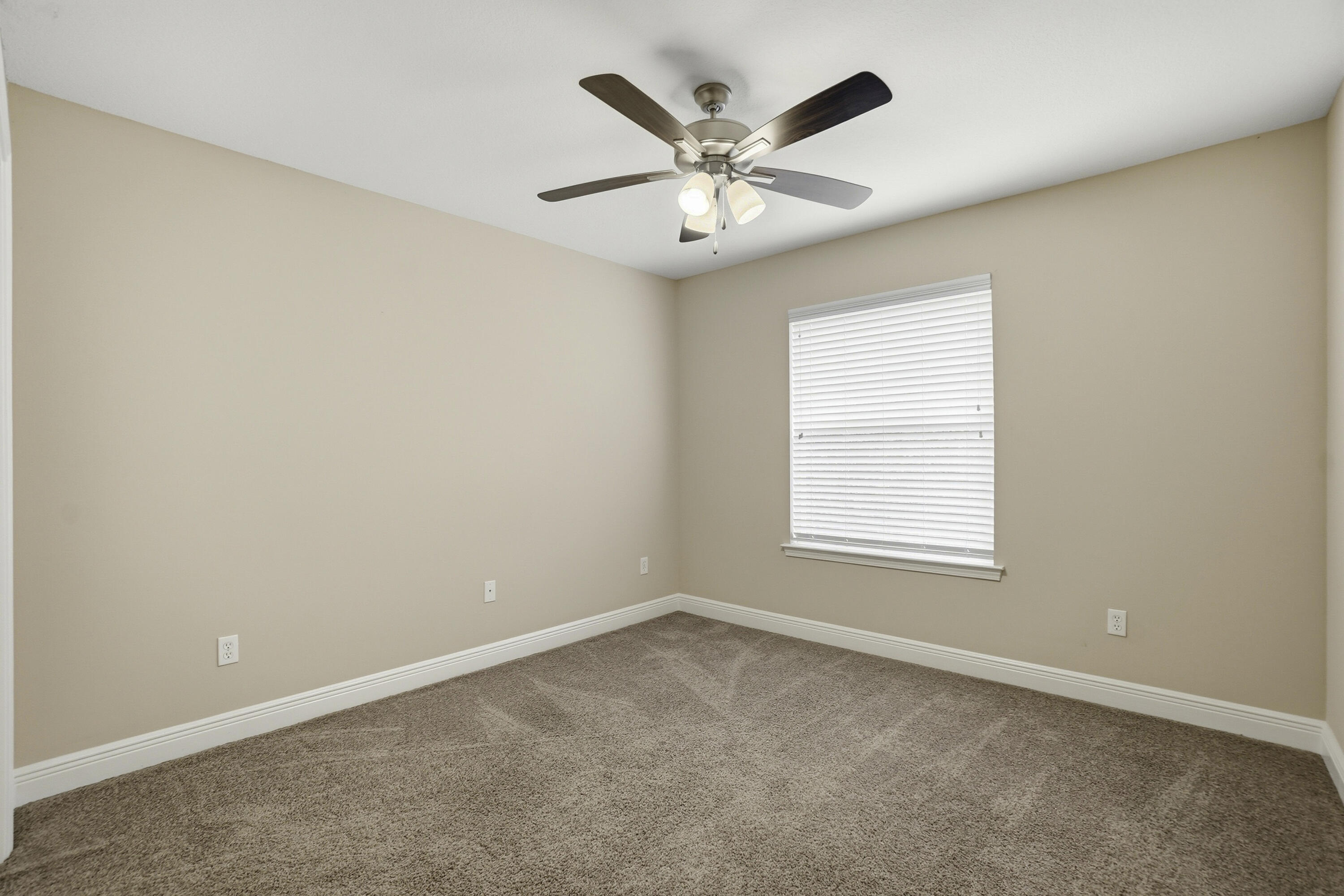 HADLEIGH HILLS T/H - Residential