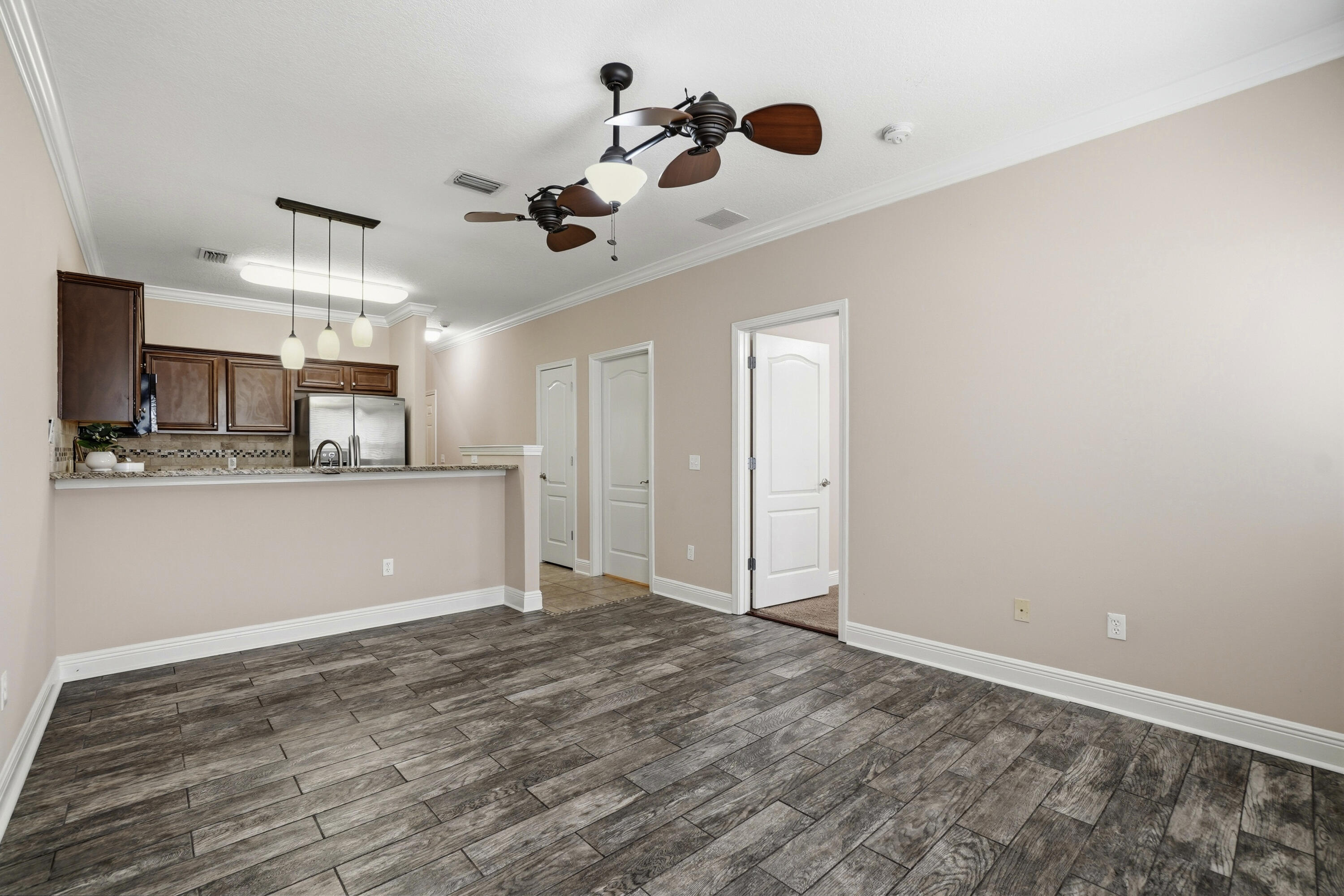 HADLEIGH HILLS T/H - Residential