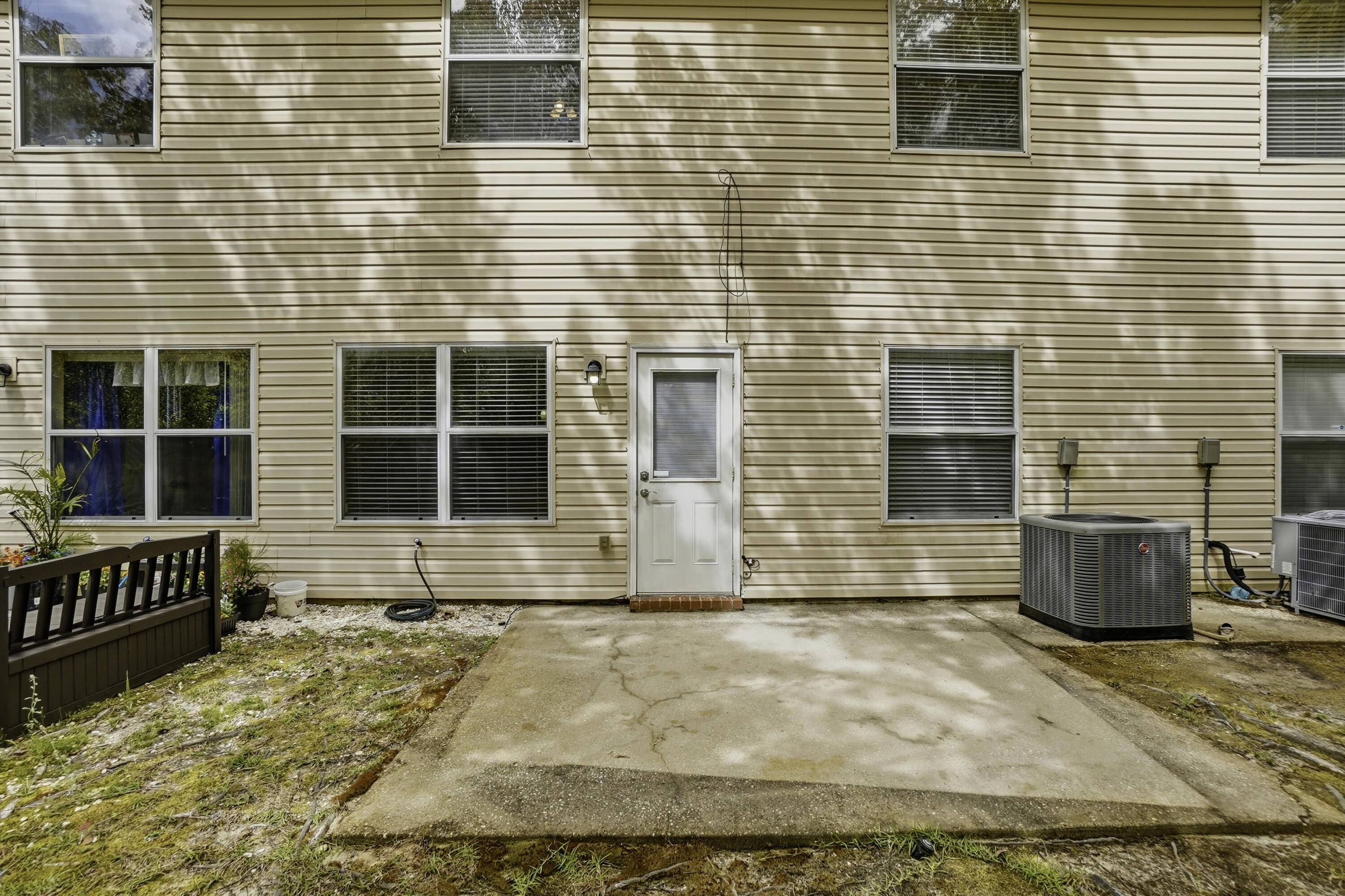 HADLEIGH HILLS T/H - Residential