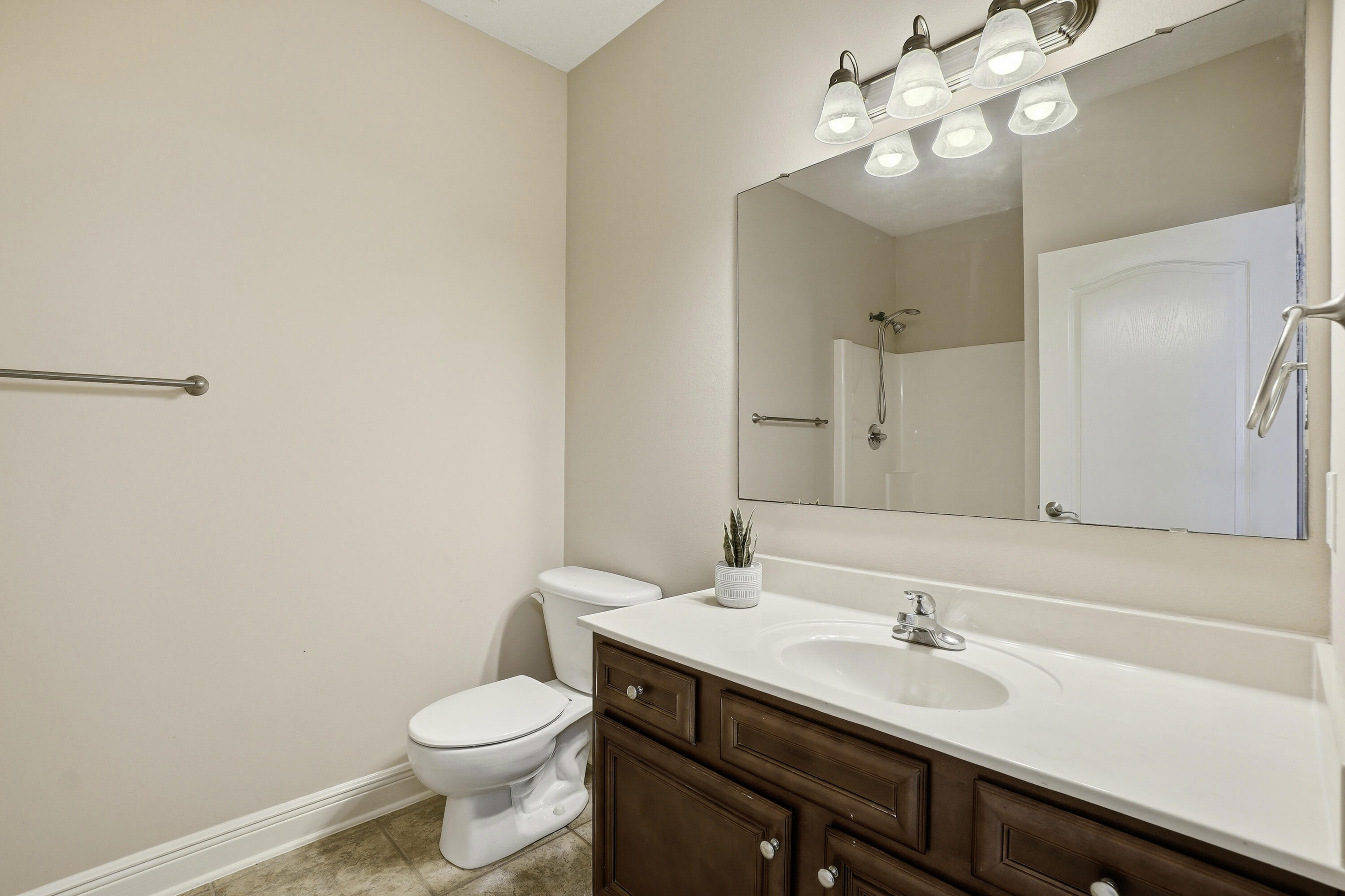 HADLEIGH HILLS T/H - Residential