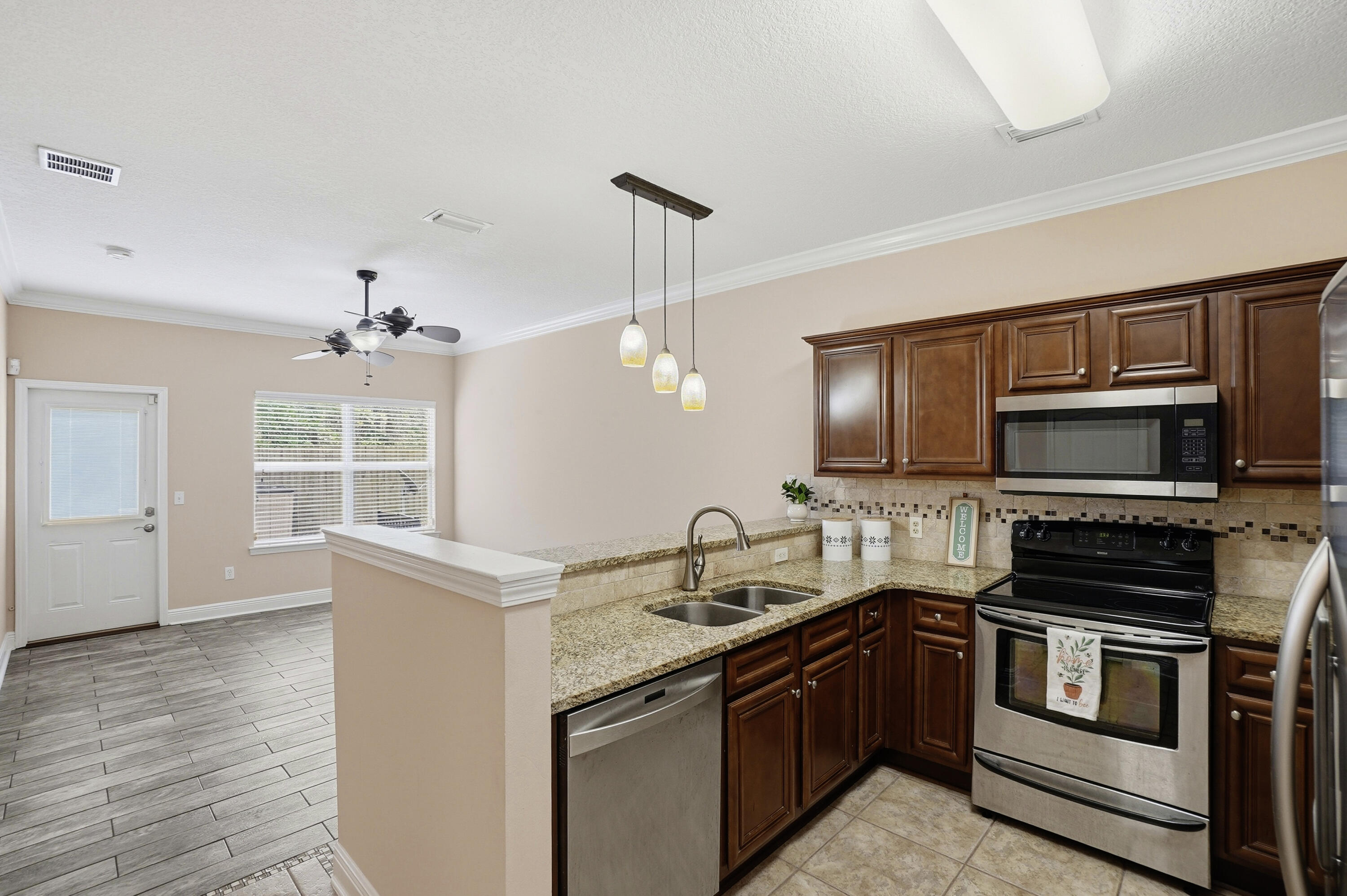 HADLEIGH HILLS T/H - Residential