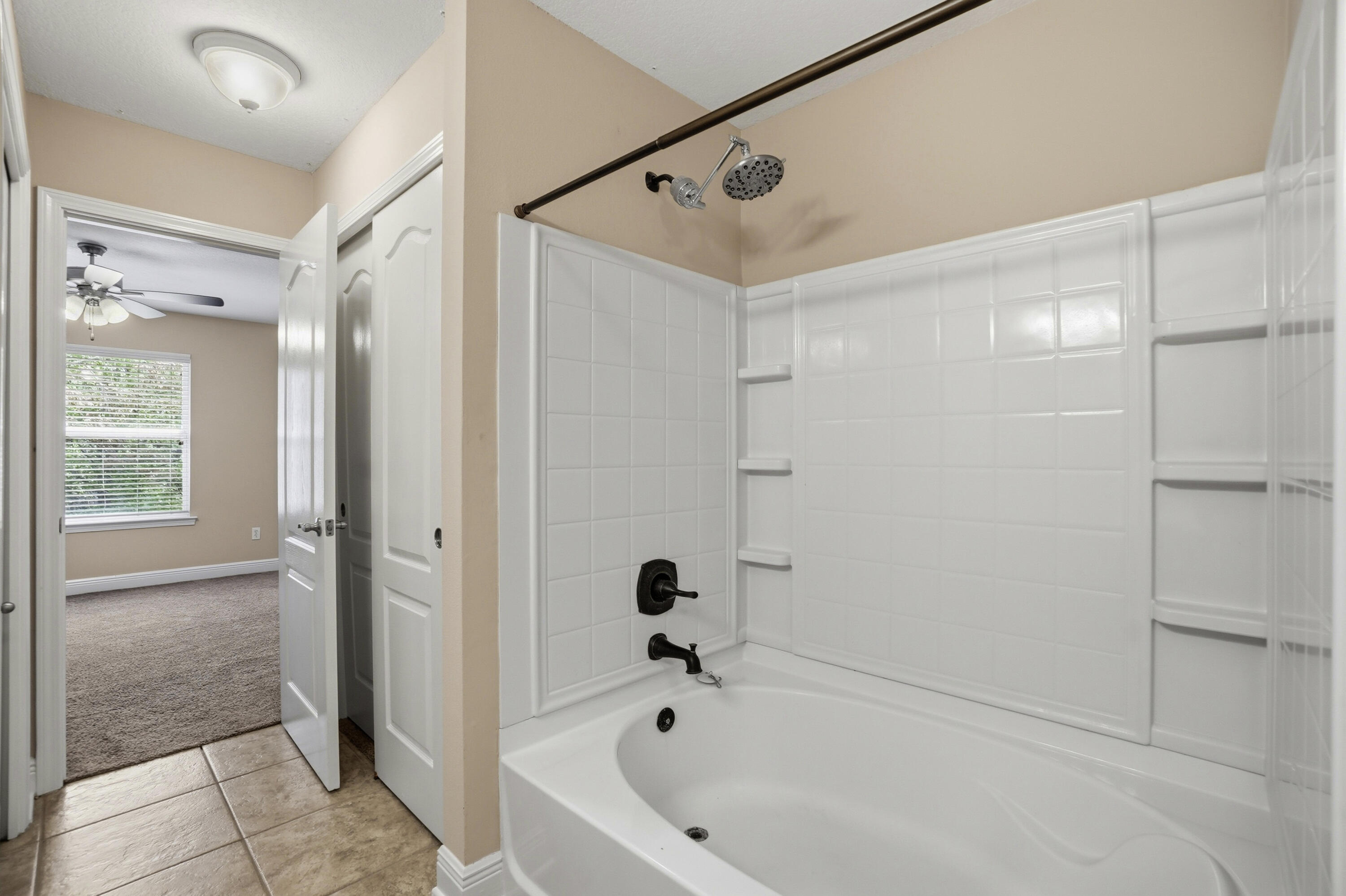 HADLEIGH HILLS T/H - Residential